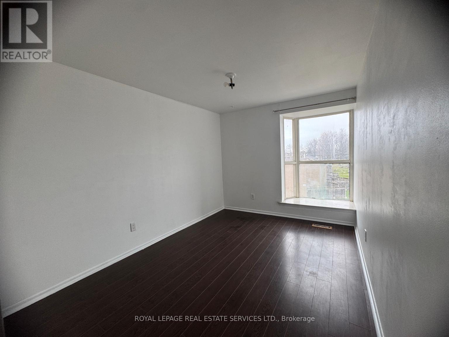 150 - 254 John Garland Boulevard, Toronto, Ontario  M9V 1N8 - Photo 20 - W12994094