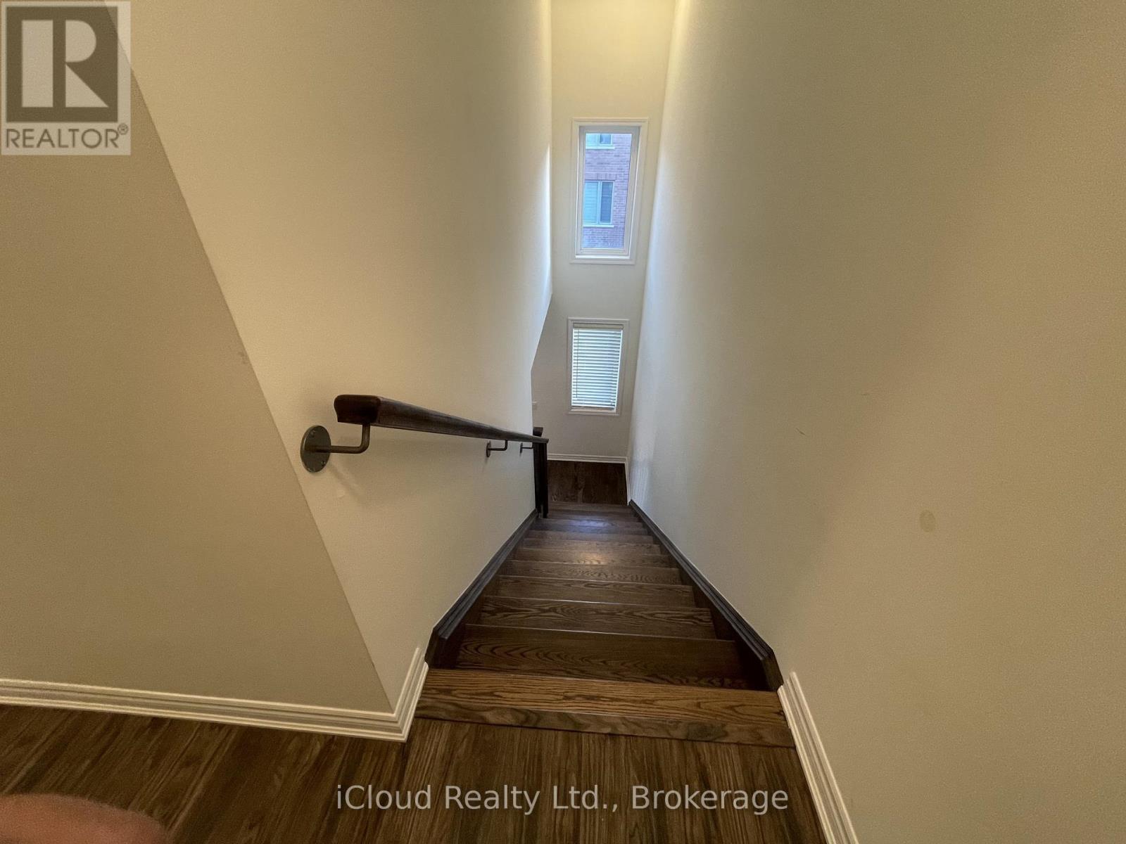 1360 Sycamore Gardens, Milton, Ontario  L9E 1R3 - Photo 23 - W12994106