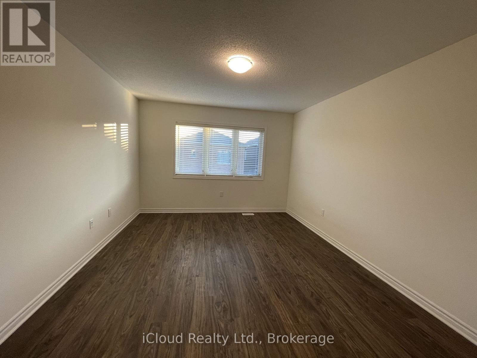 1360 Sycamore Gardens, Milton, Ontario  L9E 1R3 - Photo 26 - W12994106