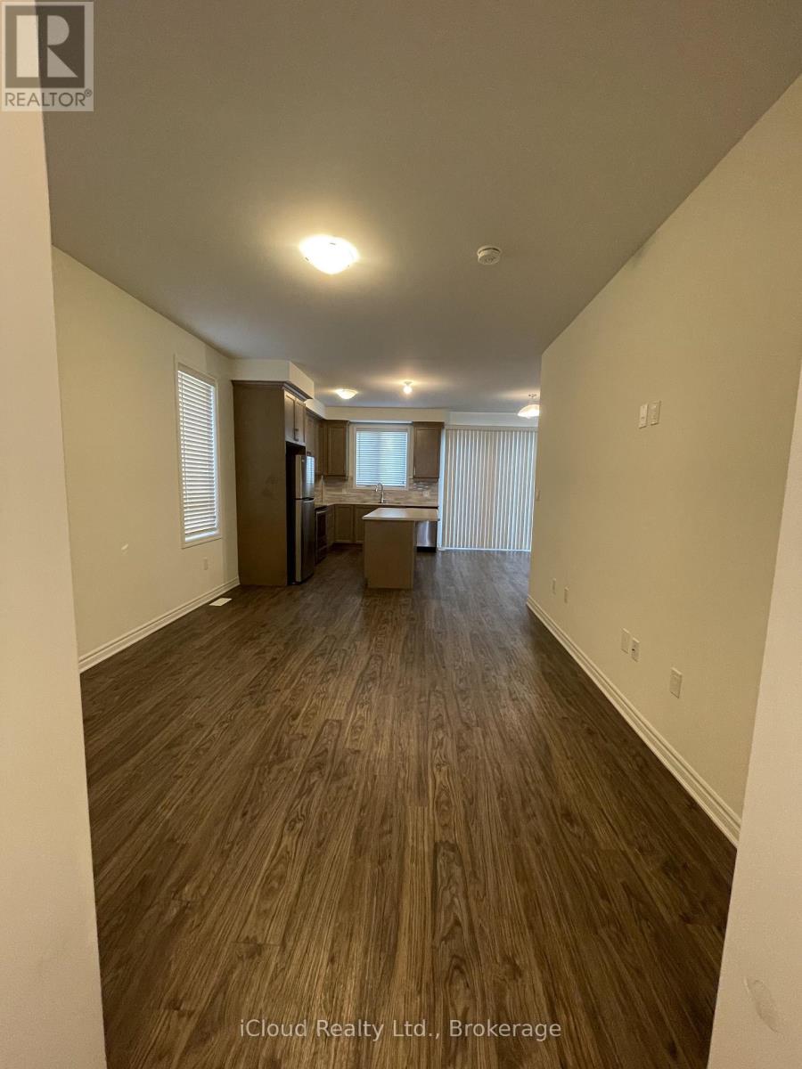 1360 Sycamore Gardens, Milton, Ontario  L9E 1R3 - Photo 7 - W12994106