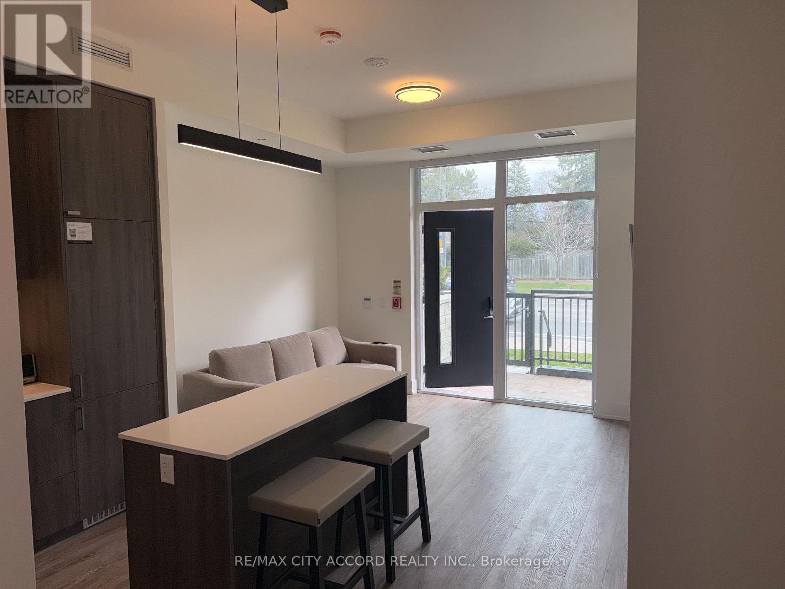 111 - 259 The Kingsway, Toronto, Ontario  M9A 3T6 - Photo 7 - W12994110