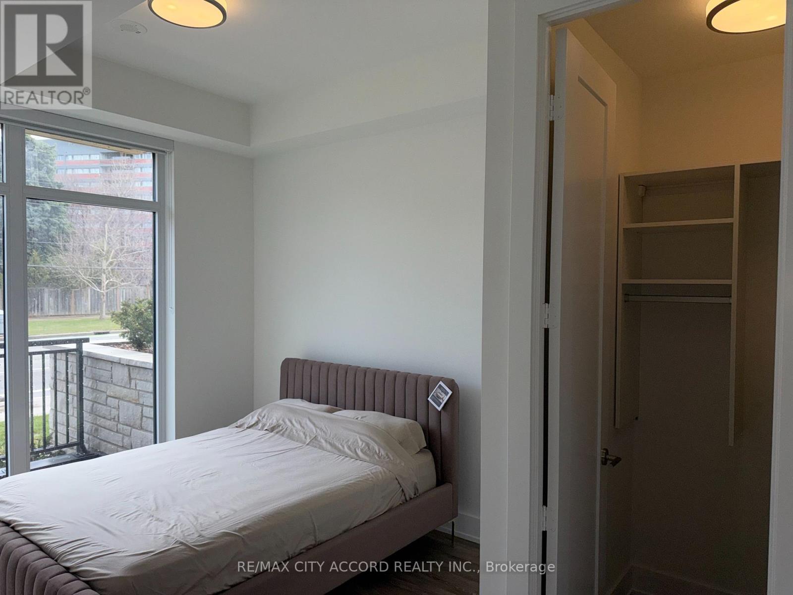 111 - 259 The Kingsway, Toronto, Ontario  M9A 3T6 - Photo 8 - W12994110