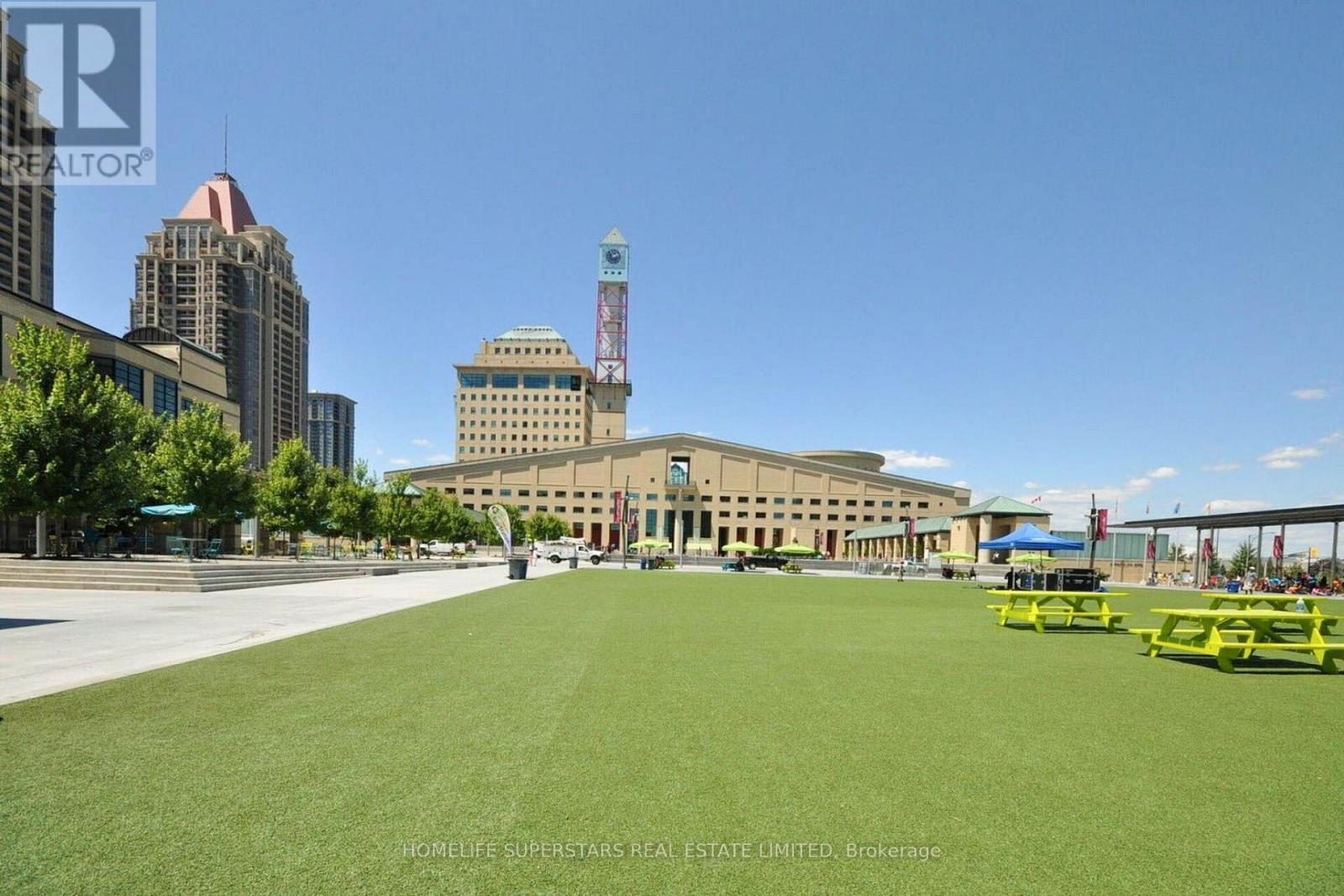 2208 - 349 Rathburn Road W, Mississauga, Ontario  L5B 0G1 - Photo 38 - W12994120