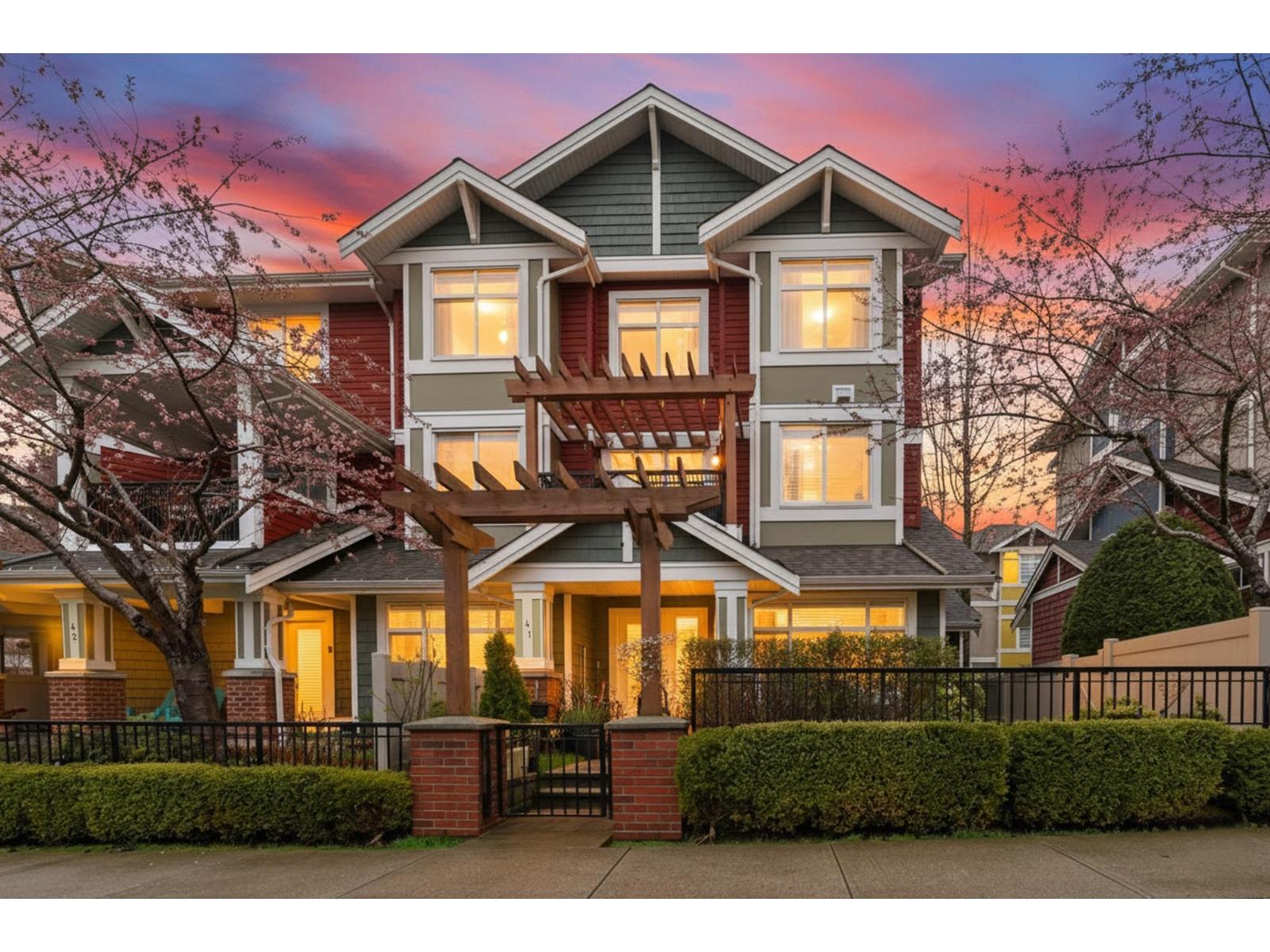 41 6036 164 Street, Surrey, British Columbia  V3S 3Y5 - Photo 2 - R3097219