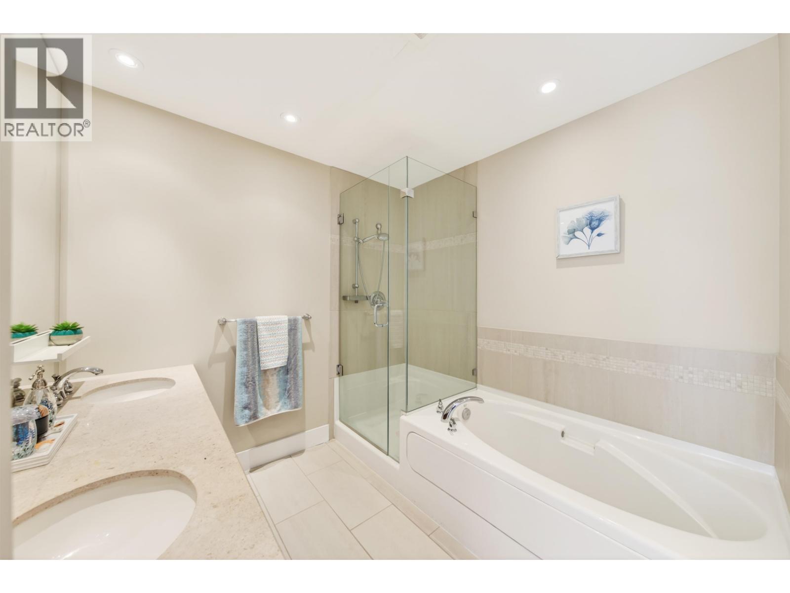 613 4685 Valley Drive, Vancouver, British Columbia  V6J 5M2 - Photo 11 - R3110357