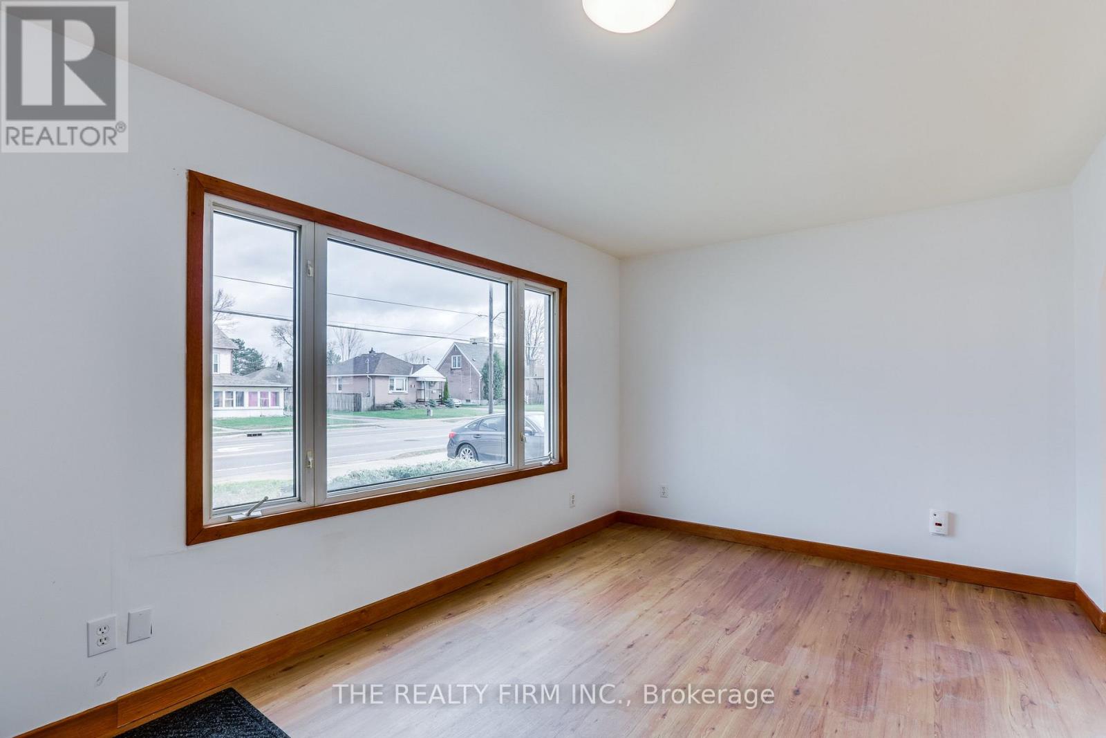 1153 Trafalgar Street, London East, Ontario  N5Z 1H3 - Photo 8 - X12994166