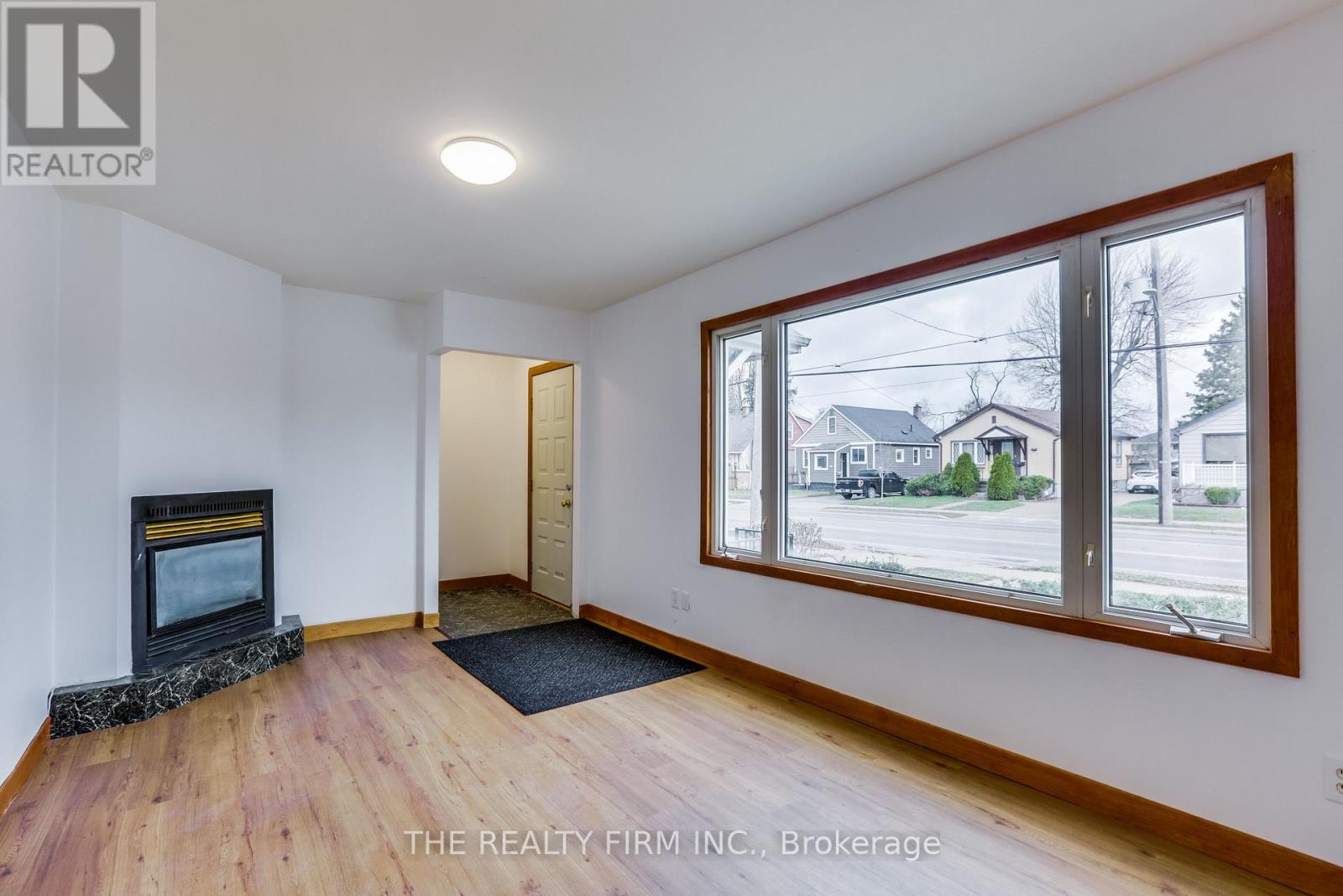 1153 Trafalgar Street, London East, Ontario  N5Z 1H3 - Photo 9 - X12994166