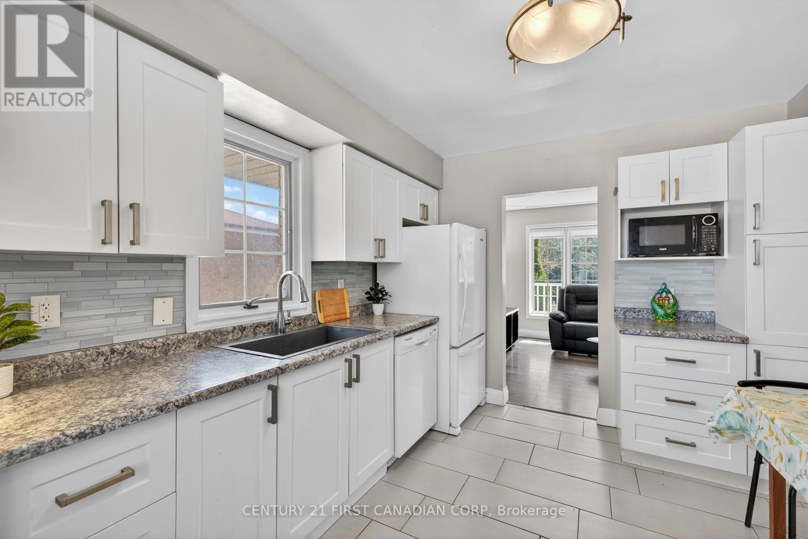 101 Jasper Crescent, London East, Ontario  N5W 1J9 - Photo 10 - X12994192