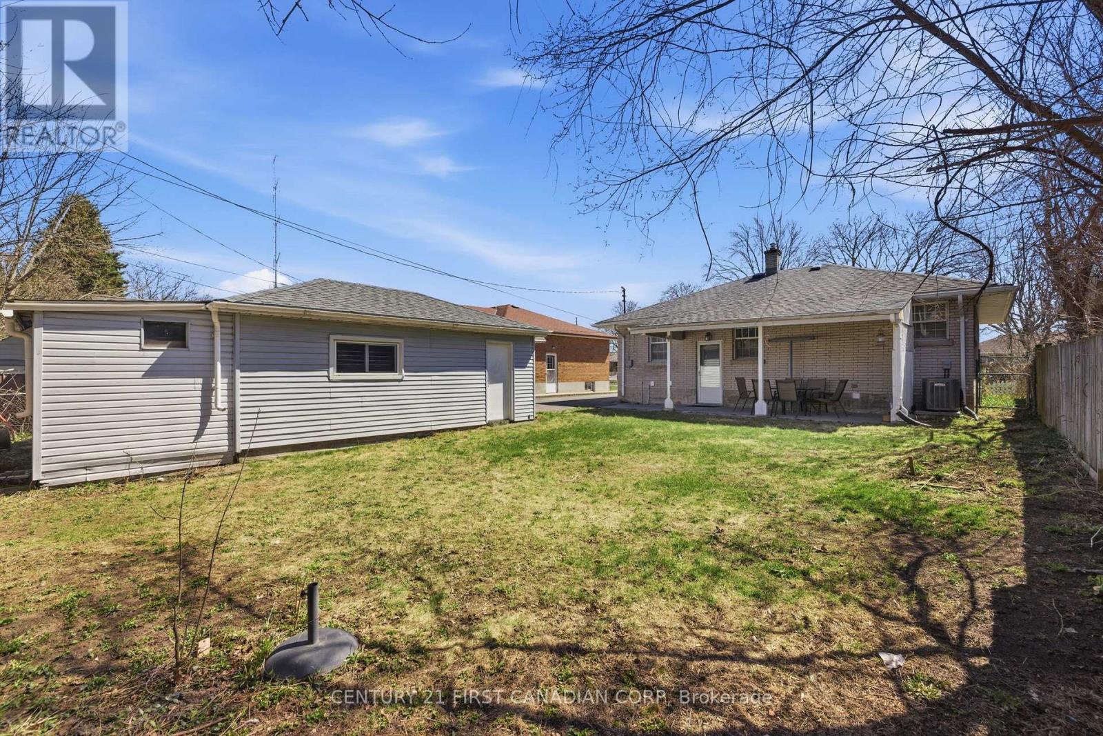 101 Jasper Crescent, London East, Ontario  N5W 1J9 - Photo 35 - X12994192