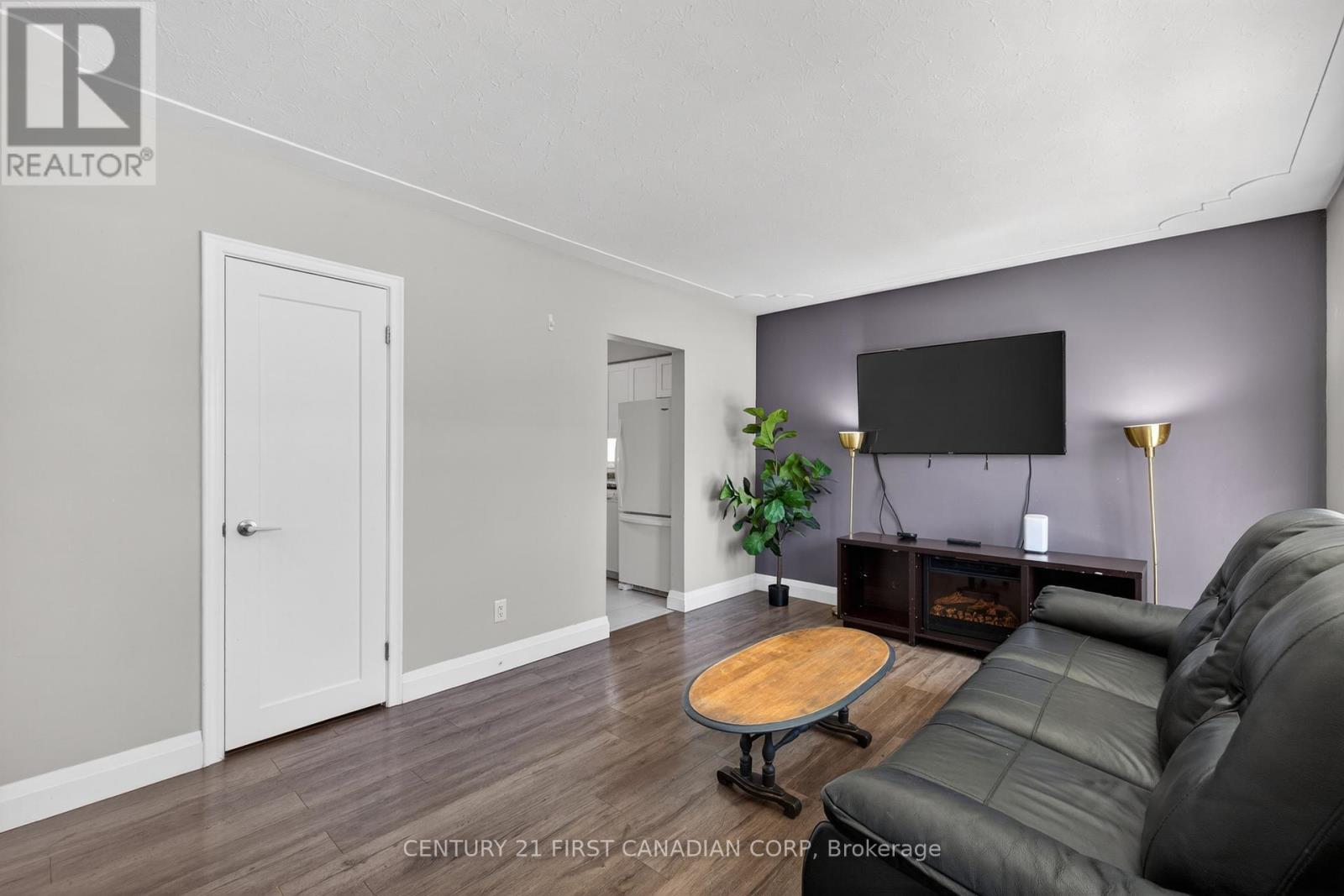 101 Jasper Crescent, London East, Ontario  N5W 1J9 - Photo 8 - X12994192