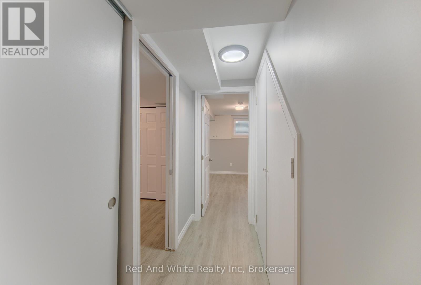 34 Forest Glen Court, Kitchener, Ontario  N2N 1E2 - Photo 33 - X12994152