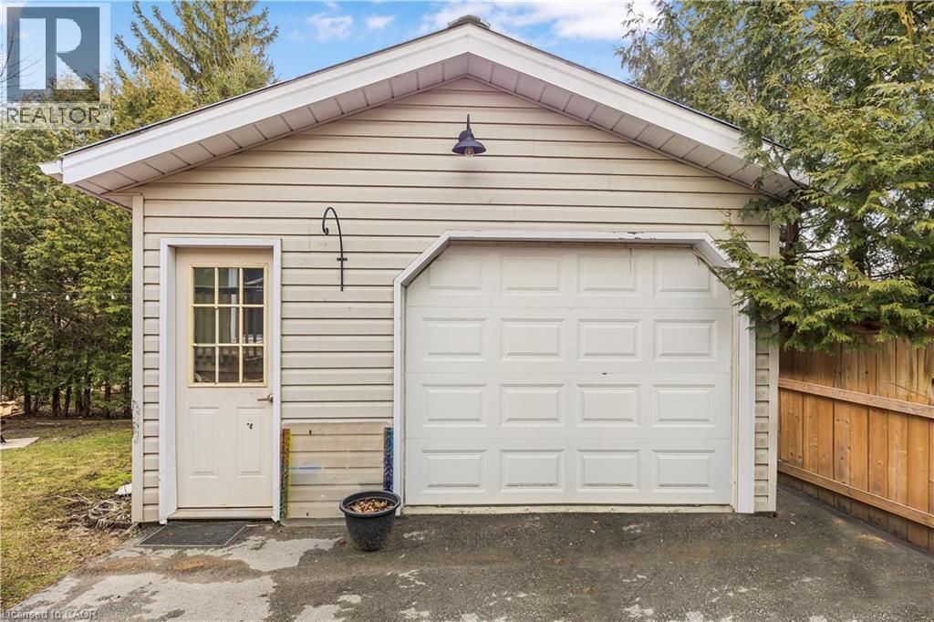 160 Graham Street, Fergus, Ontario  N1M 1B8 - Photo 17 - 40818080