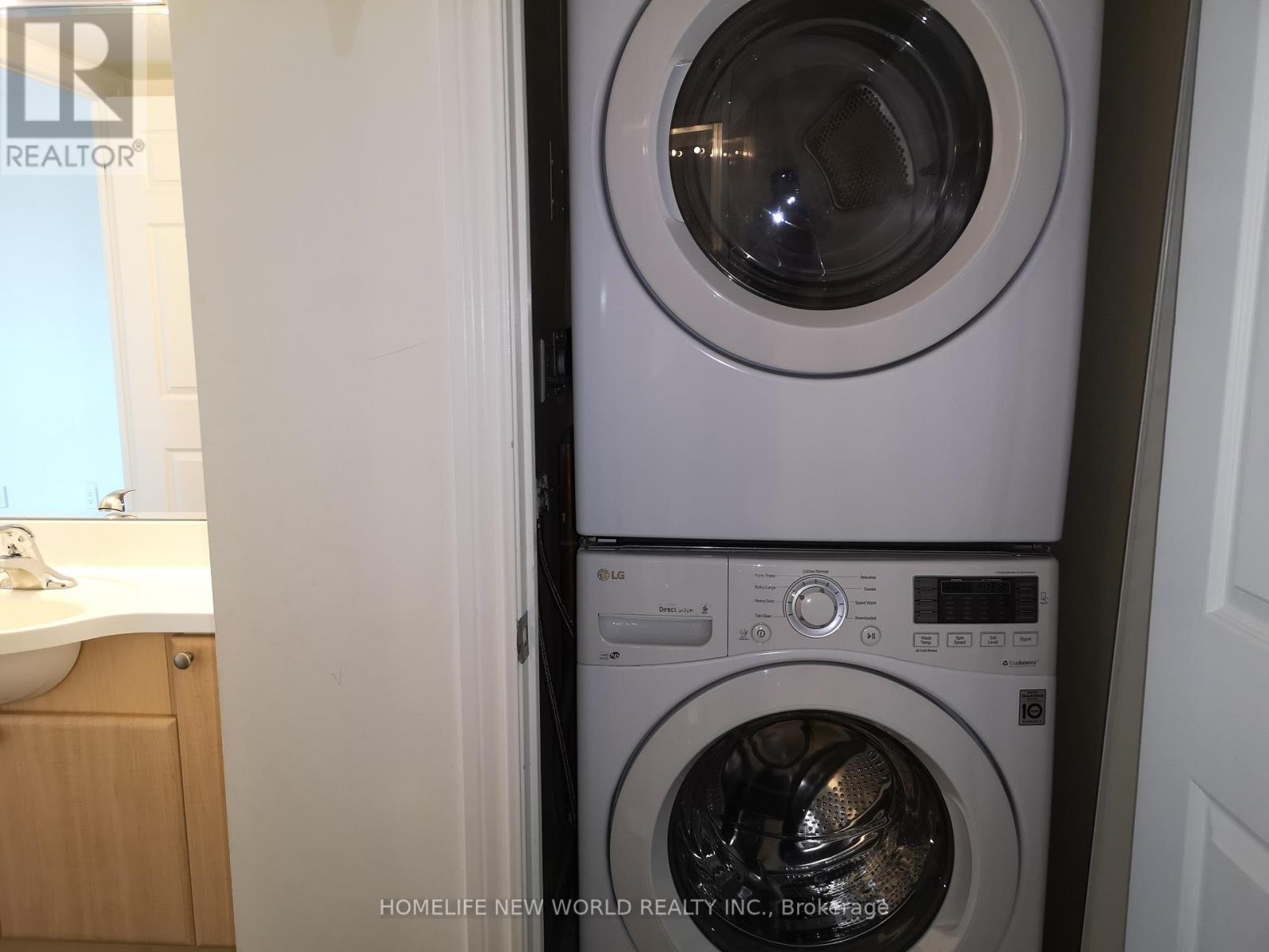 3308 - 763 Bay Street, Toronto, Ontario  M5G 2R3 - Photo 18 - C12994148