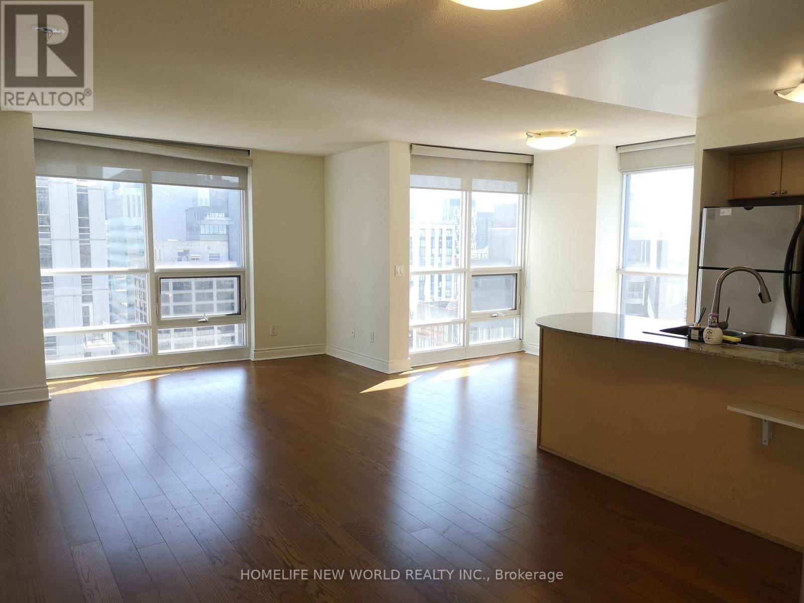 3308 - 763 Bay Street, Toronto, Ontario  M5G 2R3 - Photo 8 - C12994148