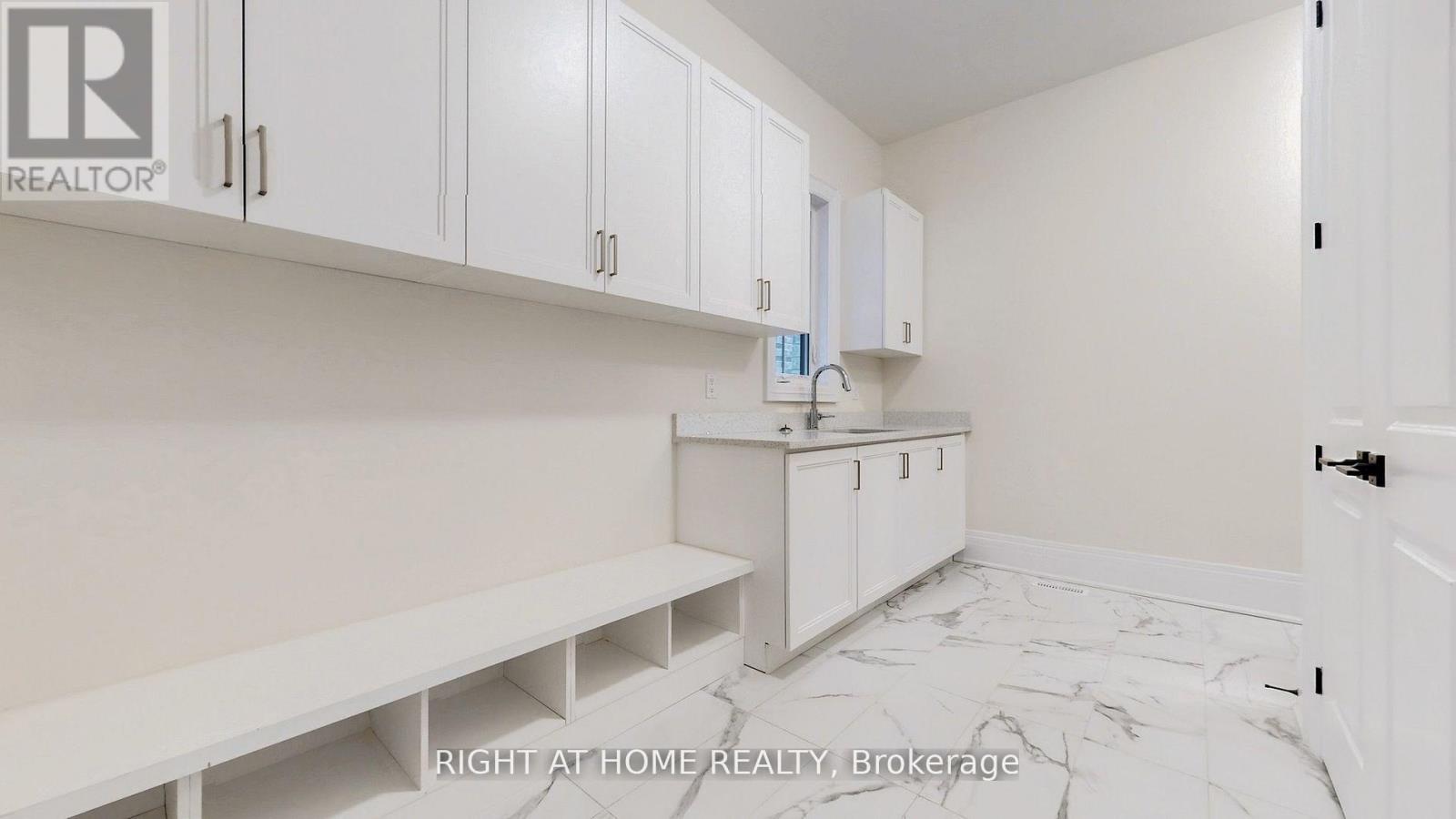 7 Adario Crescent, Vaughan, Ontario  L3L 0G3 - Photo 15 - N12994140