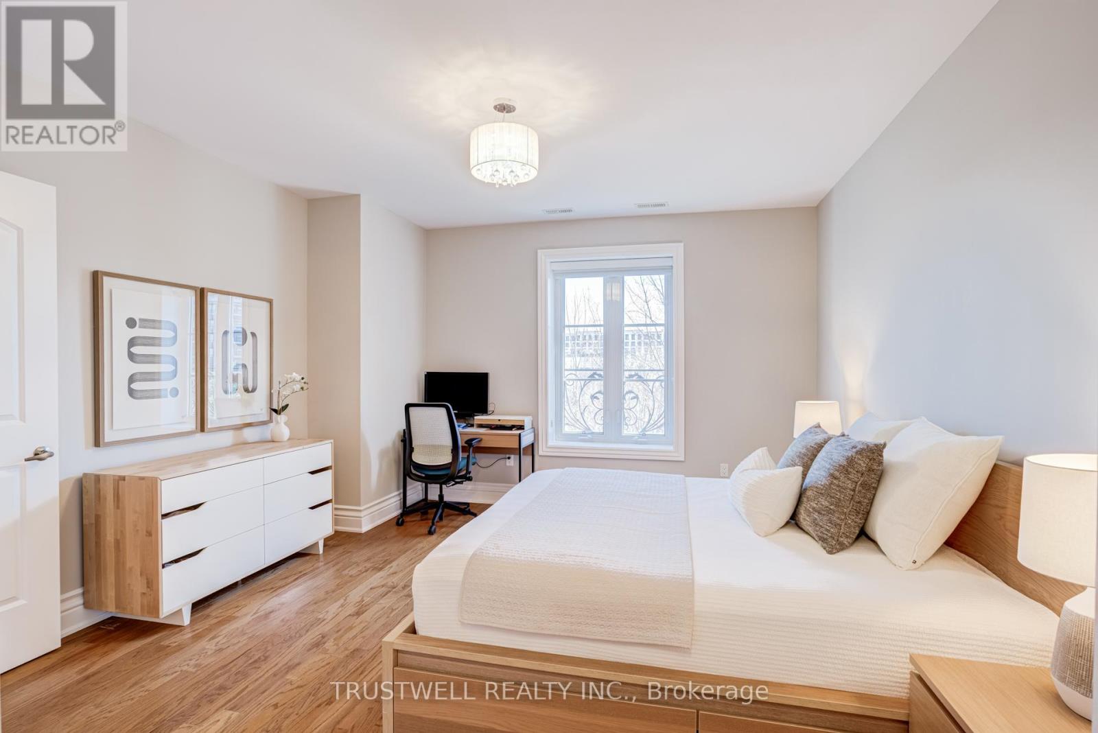 303 - 1 Verclaire Gate, Markham, Ontario  L3R 8N1 - Photo 10 - N12994144