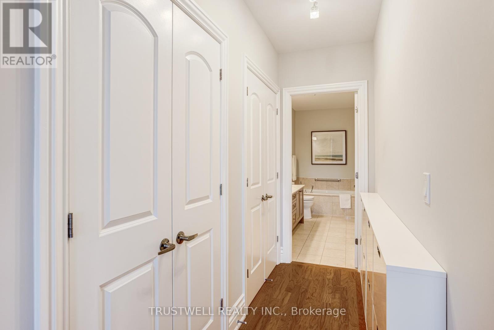 303 - 1 Verclaire Gate, Markham, Ontario  L3R 8N1 - Photo 13 - N12994144