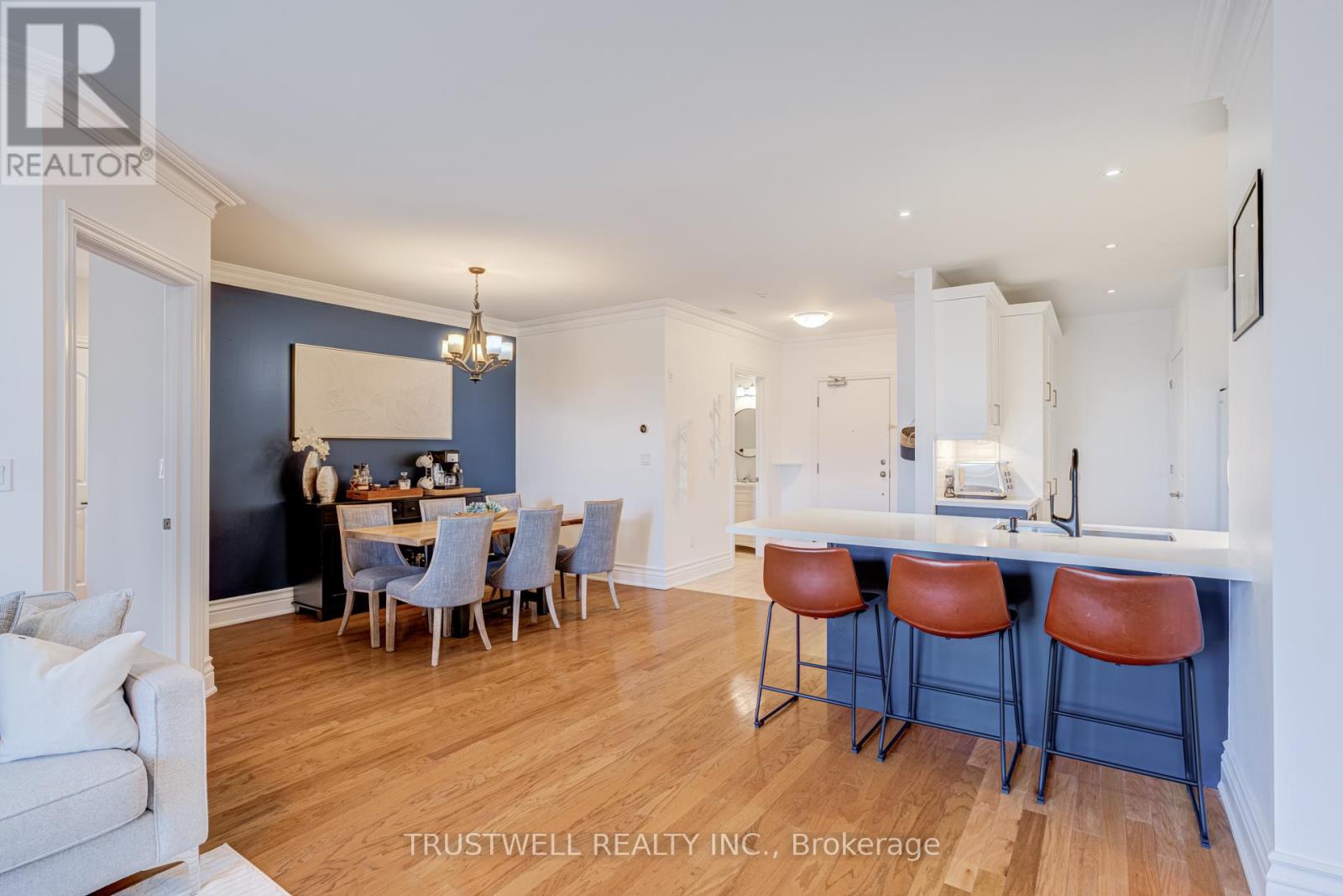 303 - 1 Verclaire Gate, Markham, Ontario  L3R 8N1 - Photo 3 - N12994144