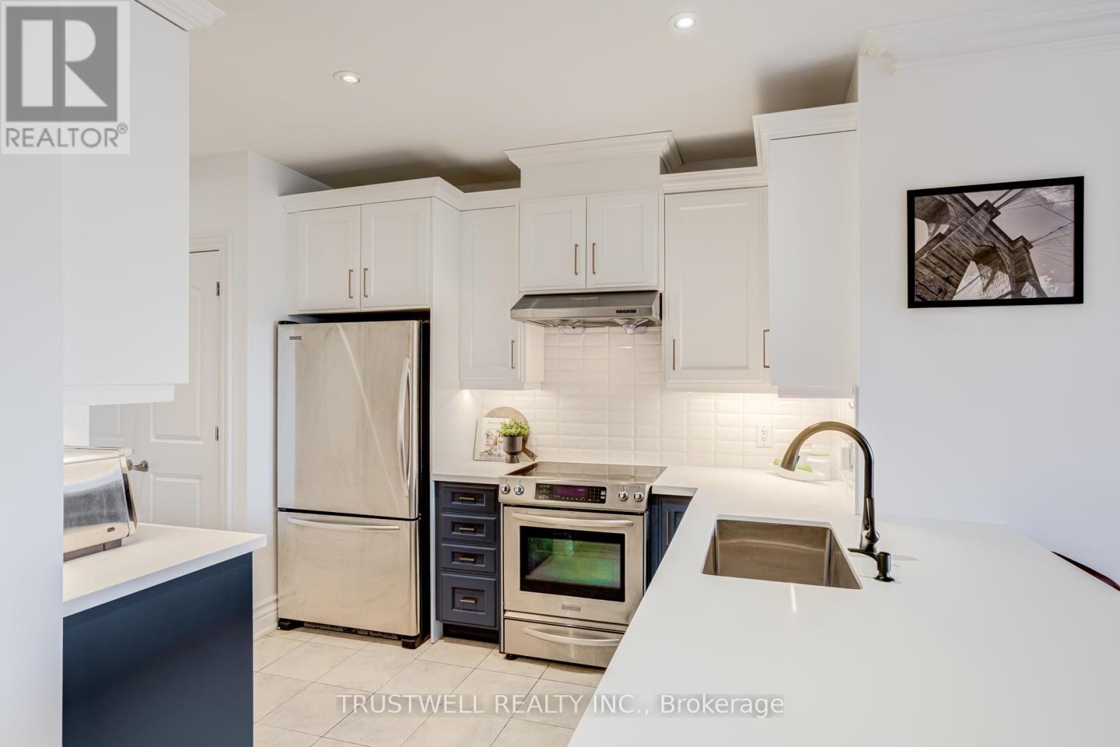 303 - 1 Verclaire Gate, Markham, Ontario  L3R 8N1 - Photo 6 - N12994144