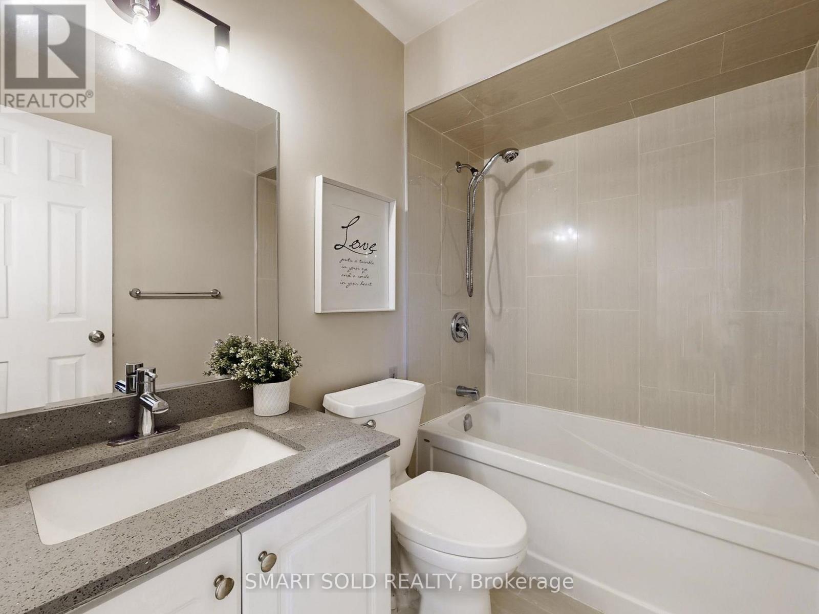 24 Normandy Crescent, Richmond Hill, Ontario  L4C 8L8 - Photo 22 - N12994150