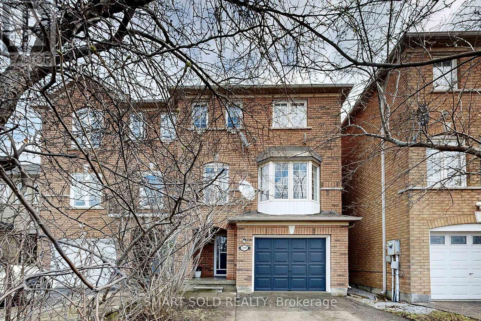 299 YELLOWOOD CIRCLE, Vaughan, Ontario