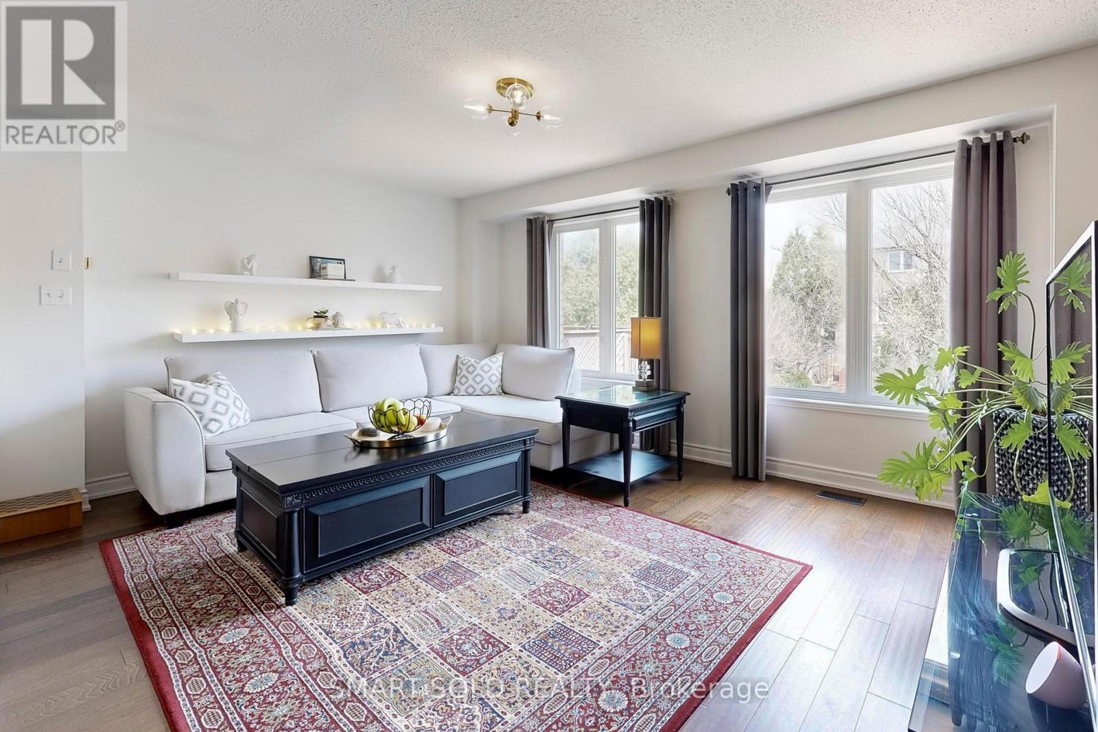 299 Yellowood Circle, Vaughan, Ontario  L4J 8L8 - Photo 12 - N12994158