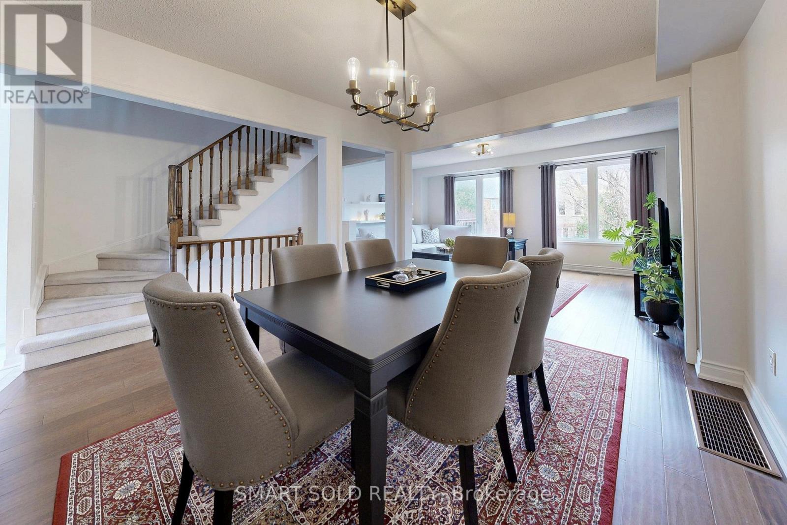 299 Yellowood Circle, Vaughan, Ontario  L4J 8L8 - Photo 14 - N12994158