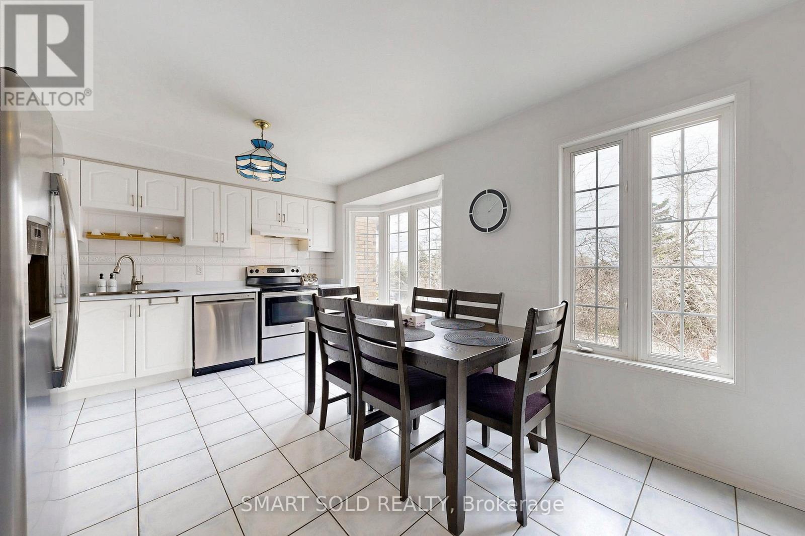 299 Yellowood Circle, Vaughan, Ontario  L4J 8L8 - Photo 20 - N12994158