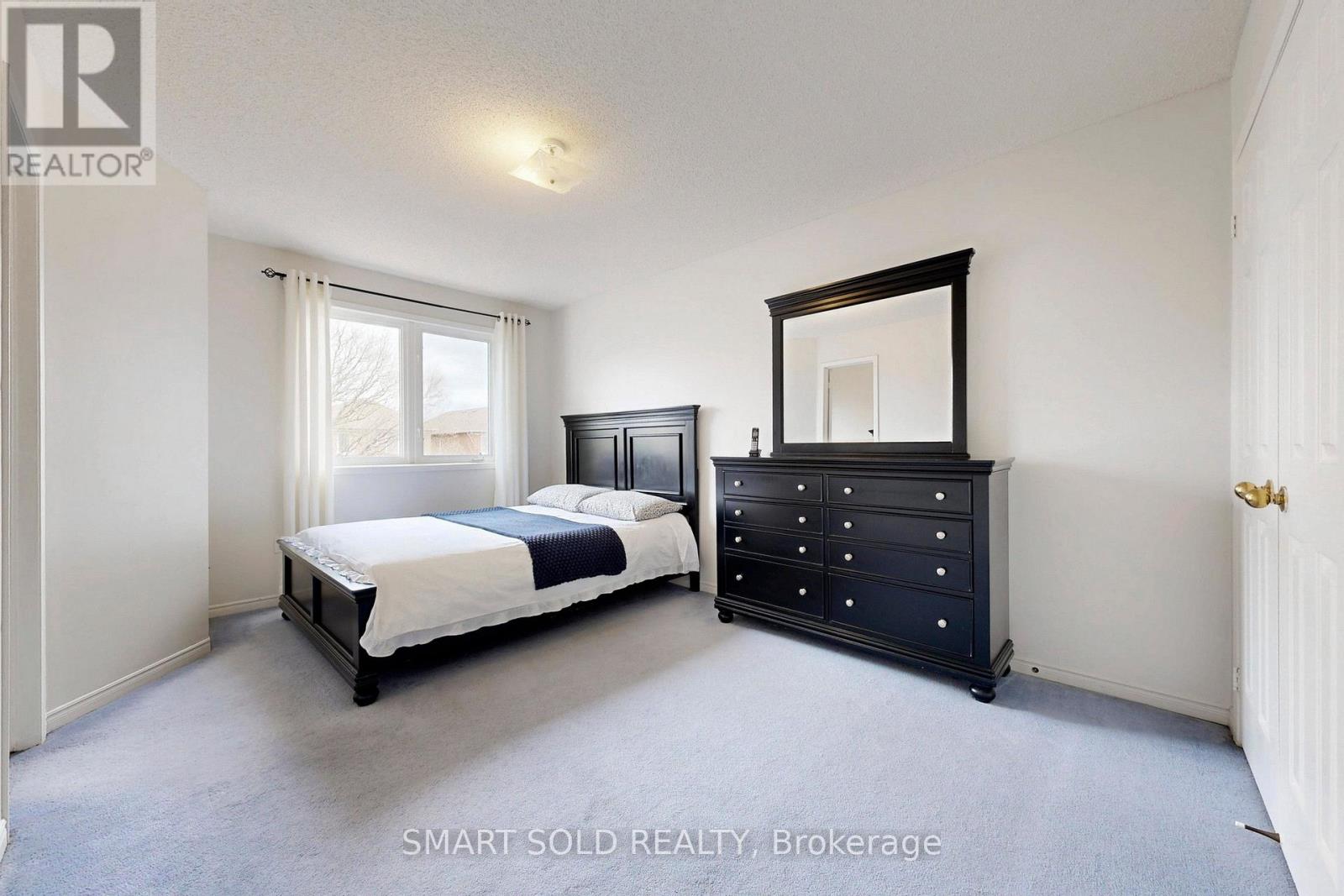 299 Yellowood Circle, Vaughan, Ontario  L4J 8L8 - Photo 24 - N12994158