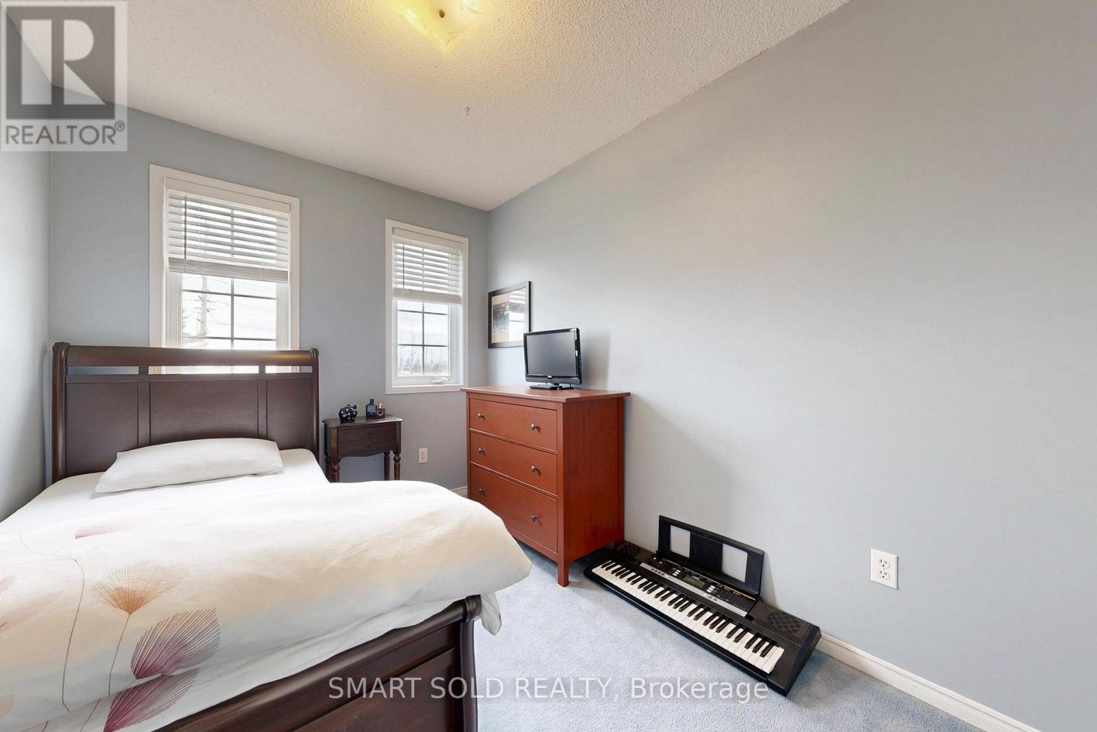 299 Yellowood Circle, Vaughan, Ontario  L4J 8L8 - Photo 30 - N12994158