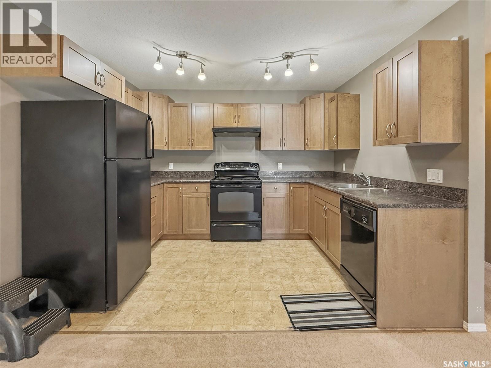 113 825 Gladstone Street E, Swift Current, Saskatchewan  S9H 5P1 - Photo 5 - SK032830