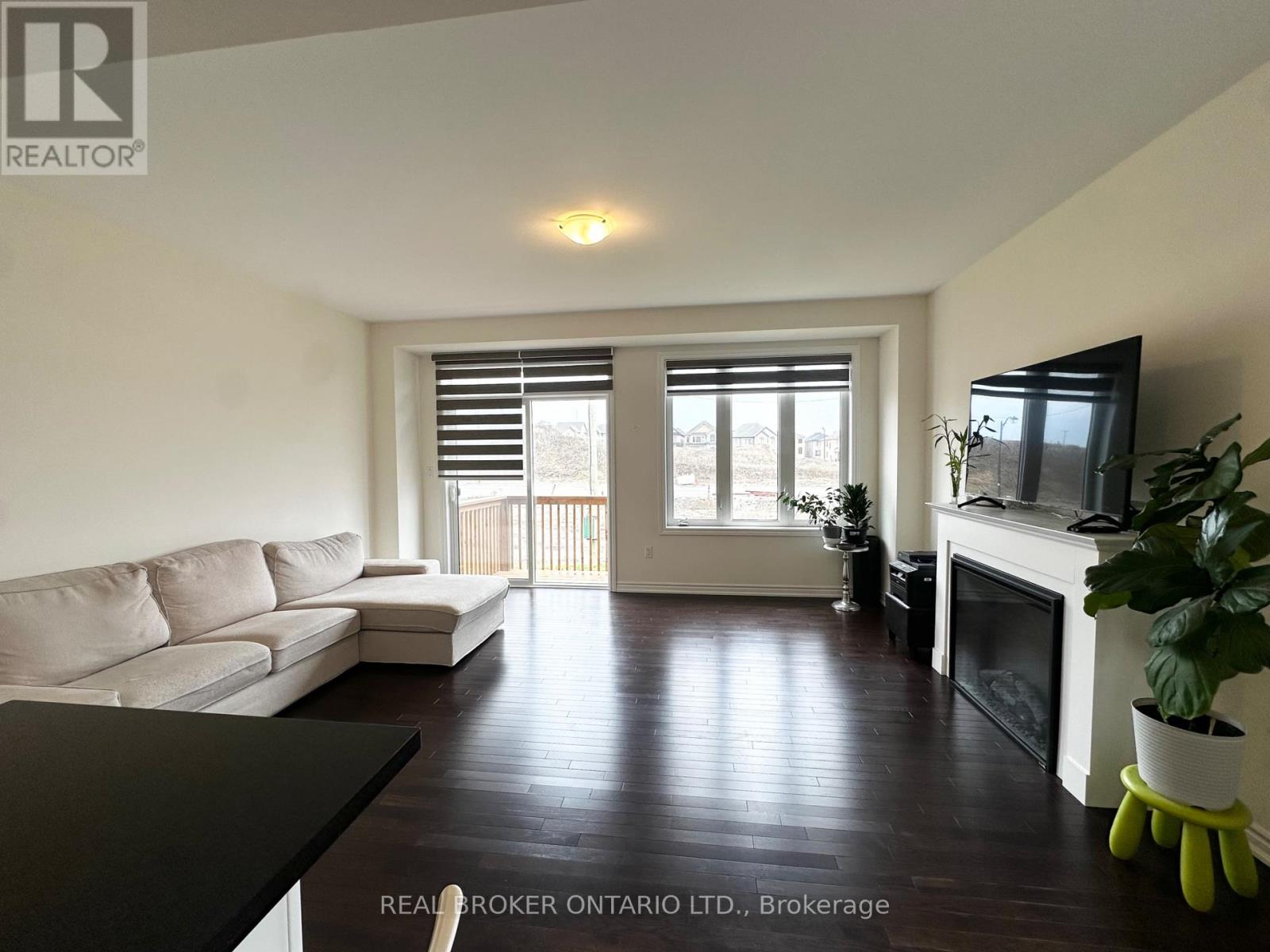 185 Hayrake Street, Brampton, Ontario  L6Z 0K4 - Photo 12 - W12994154