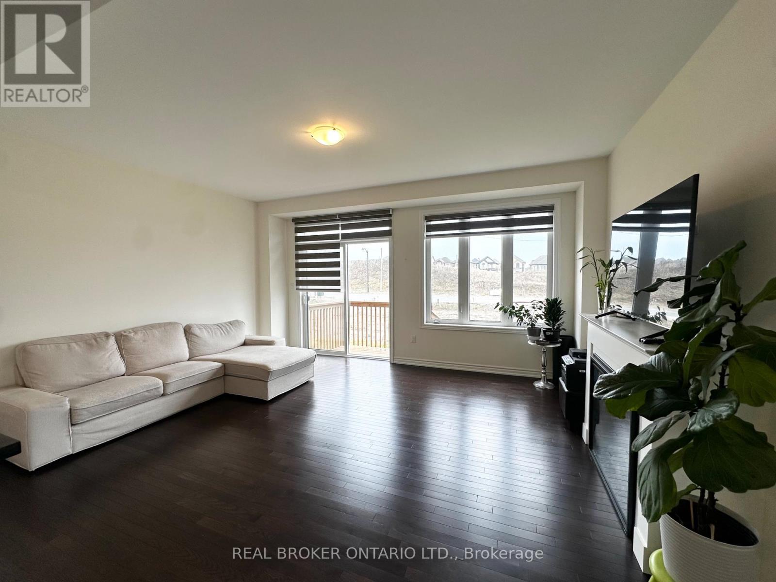 185 Hayrake Street, Brampton, Ontario  L6Z 0K4 - Photo 13 - W12994154