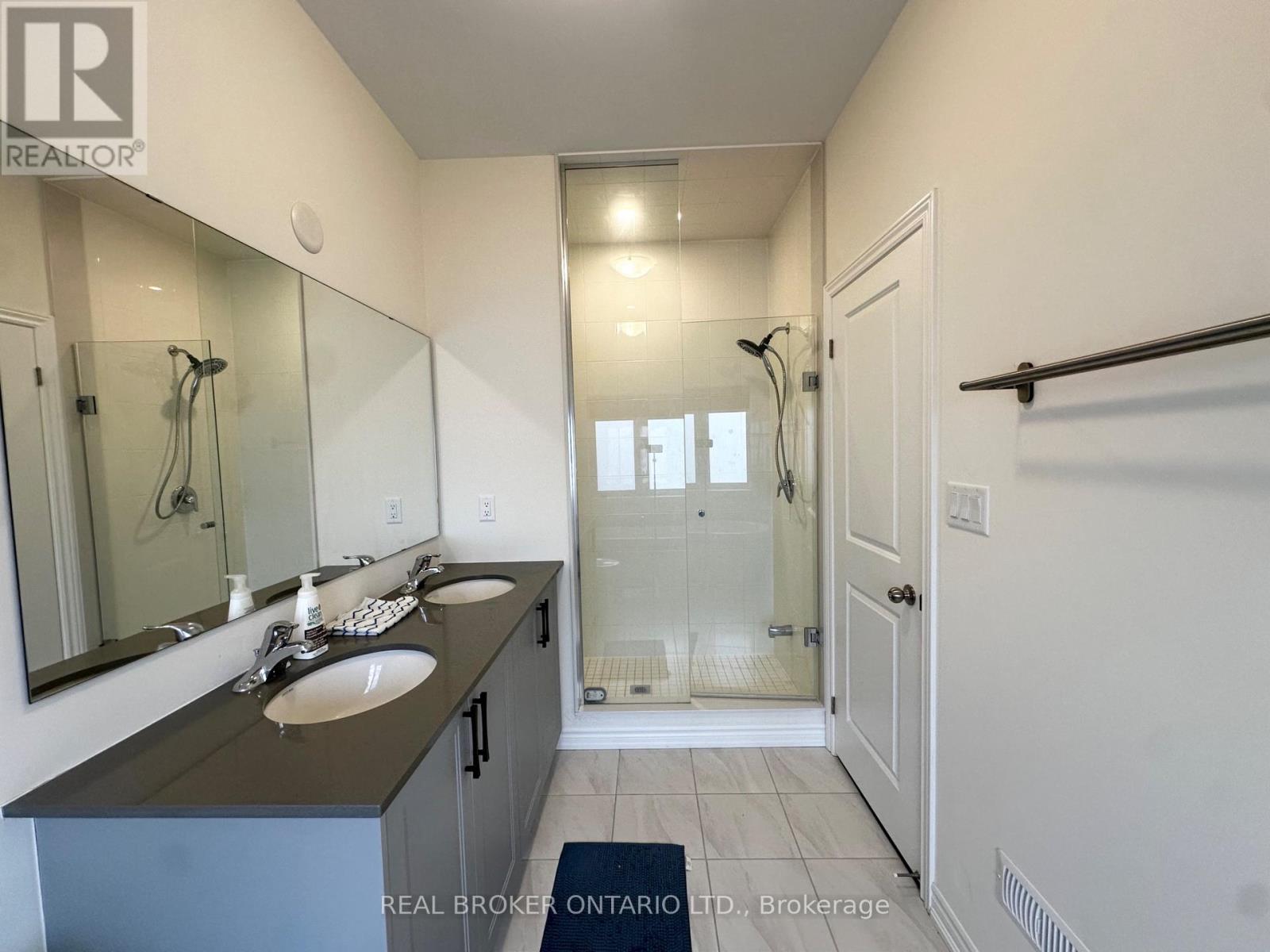 185 Hayrake Street, Brampton, Ontario  L6Z 0K4 - Photo 23 - W12994154