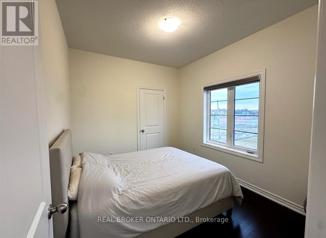 185 Hayrake Street, Brampton, Ontario  L6Z 0K4 - Photo 24 - W12994154