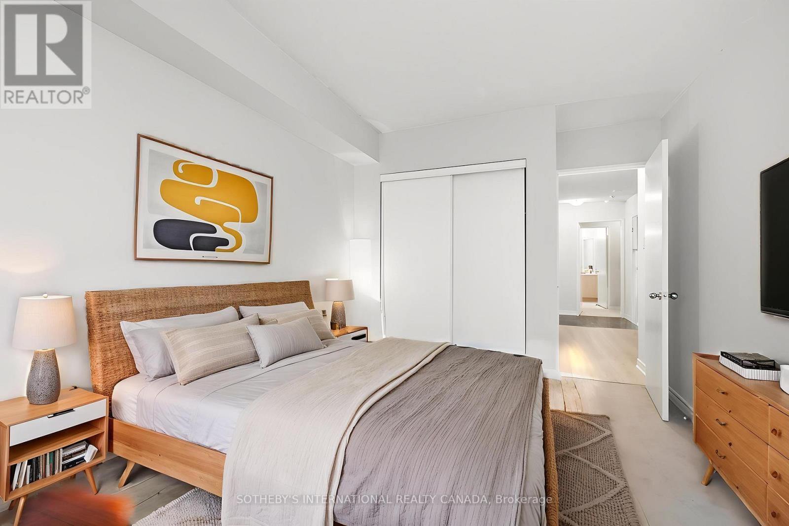 1512 - 75 King Street E, Mississauga, Ontario  L5A 4G5 - Photo 11 - W12994172