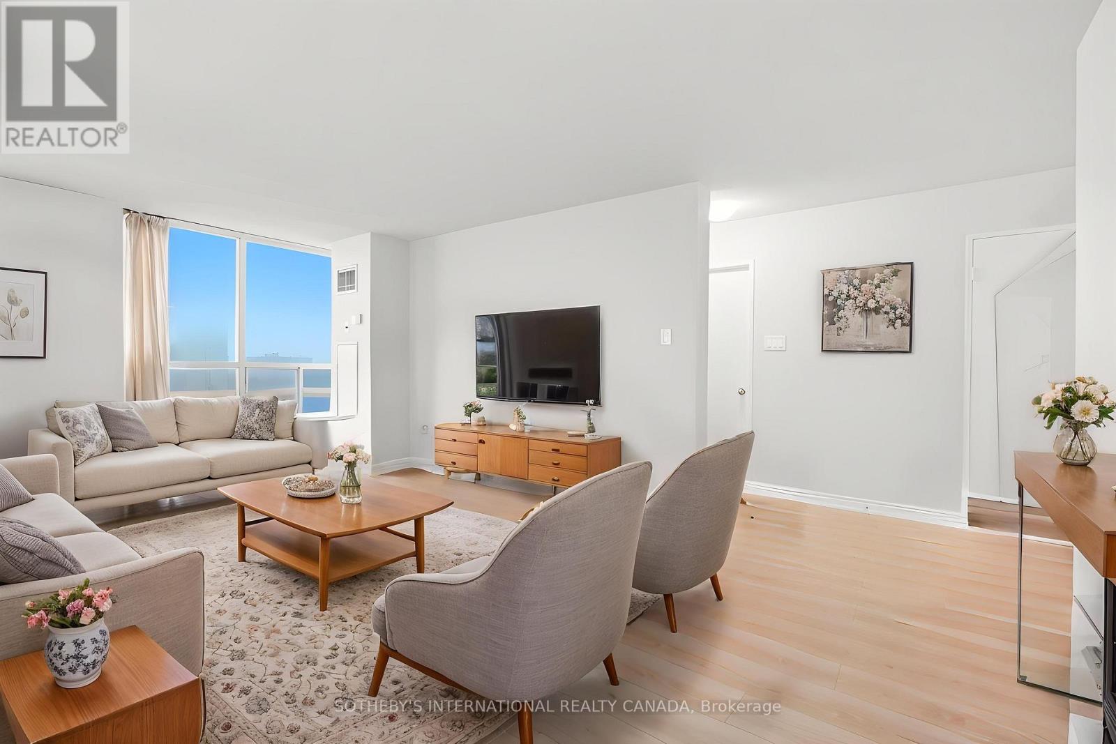 1512 - 75 King Street E, Mississauga, Ontario  L5A 4G5 - Photo 7 - W12994172