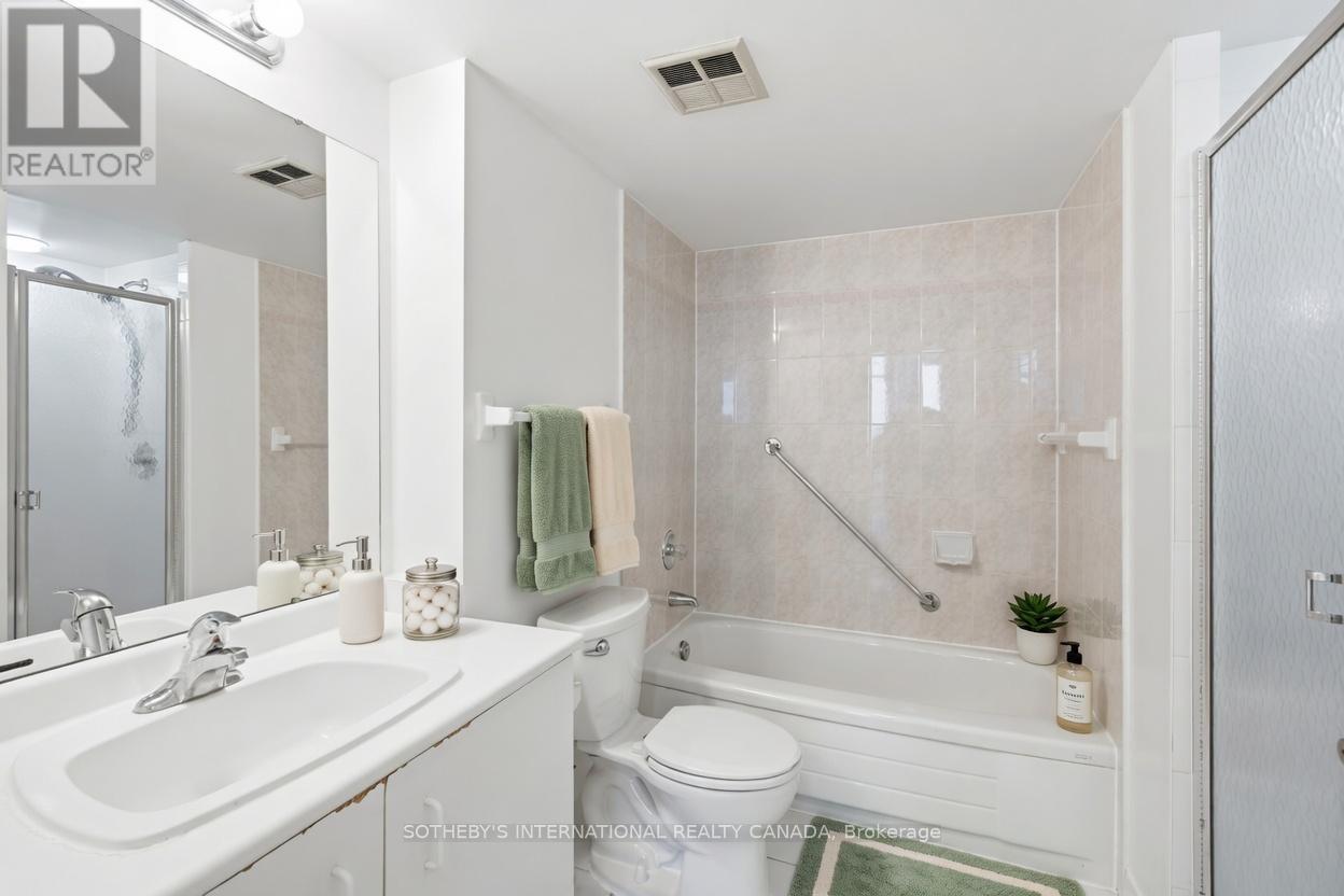 1609 - 75 King Street E, Mississauga, Ontario  L5A 4G5 - Photo 15 - W12994182