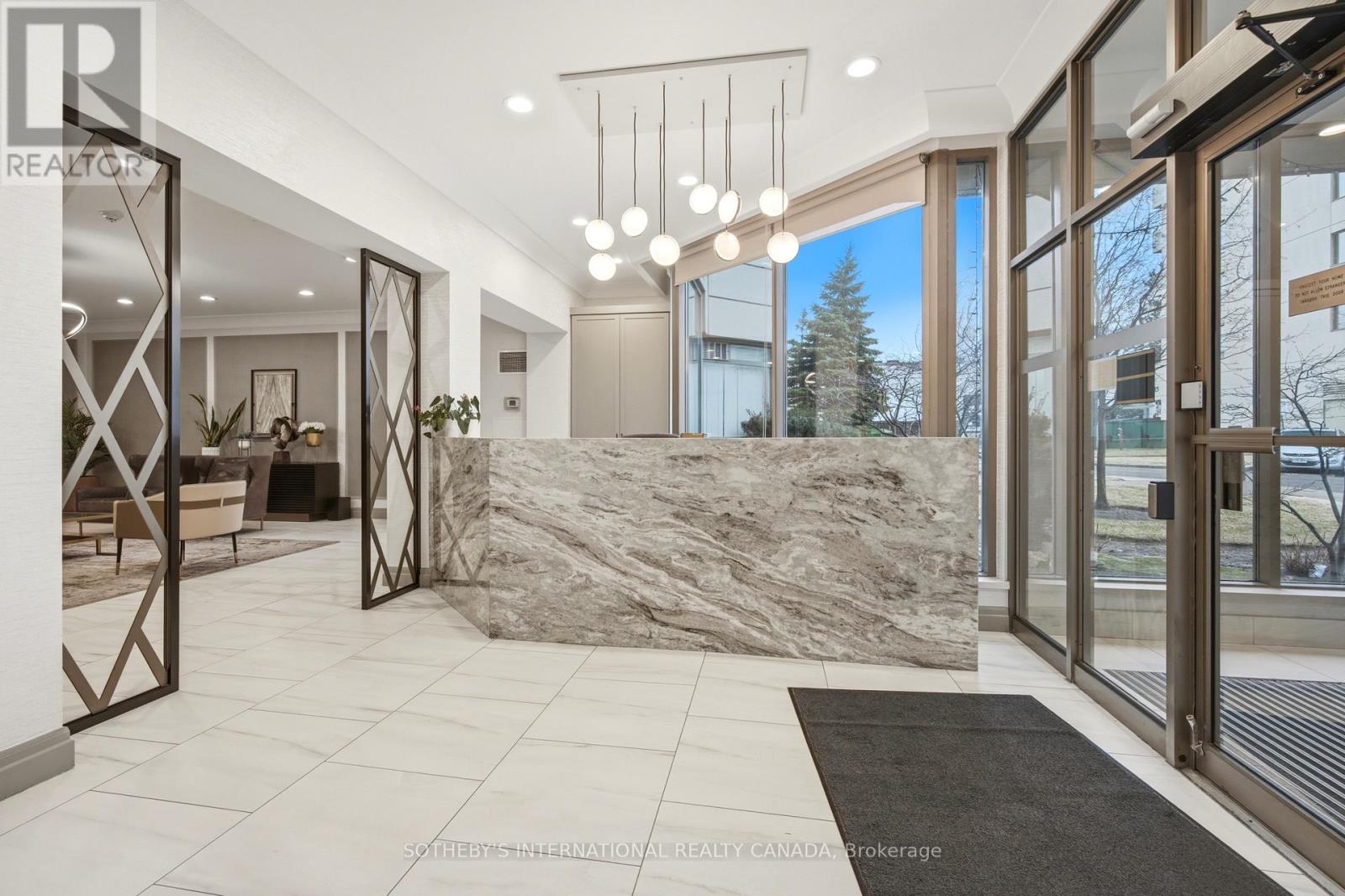 1609 - 75 King Street E, Mississauga, Ontario  L5A 4G5 - Photo 17 - W12994182