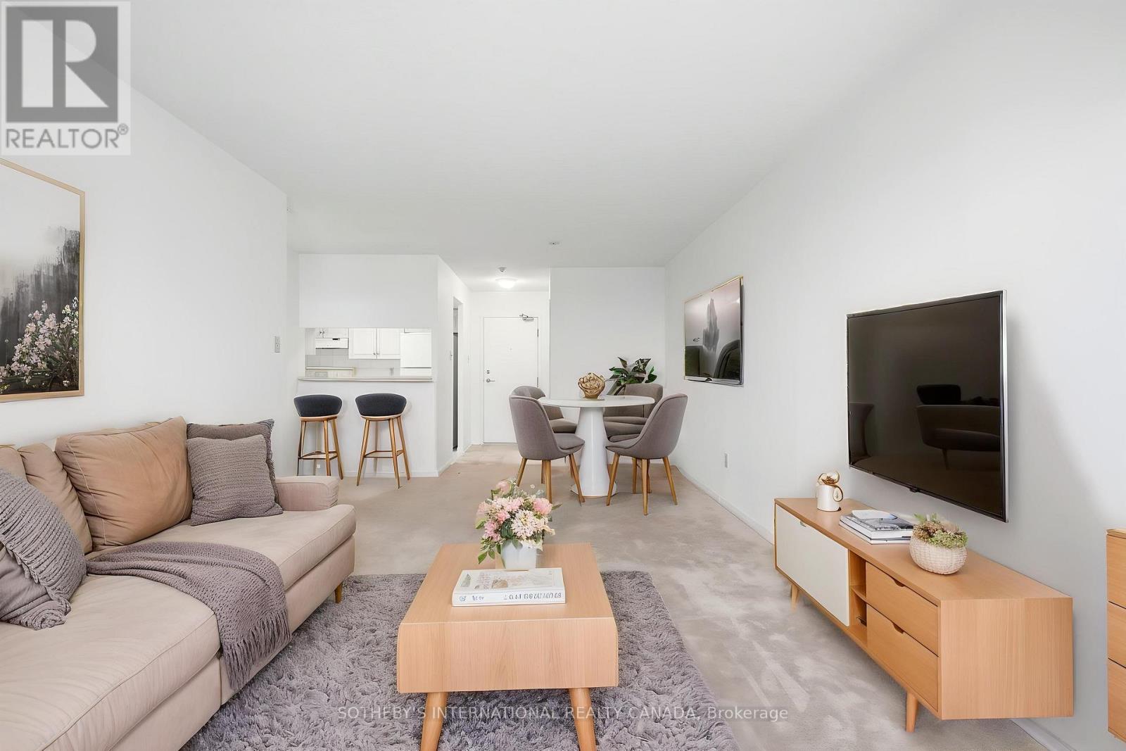 1609 - 75 King Street E, Mississauga, Ontario  L5A 4G5 - Photo 5 - W12994182