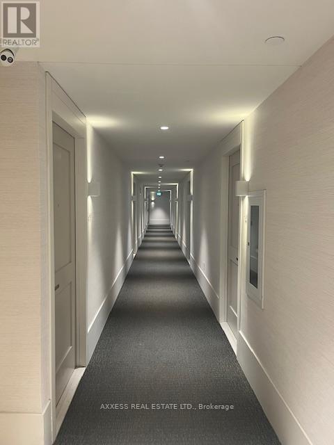 619 - 10 Gibbs Road, Toronto, Ontario  M9B 0E2 - Photo 2 - W12994186