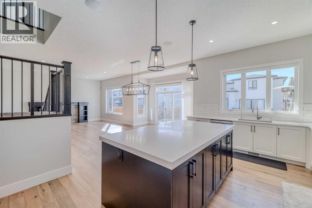 111 Aspen Summit Boulevard SW, Calgary, Alberta  T3H 6B4 - Photo 10 - A2301394