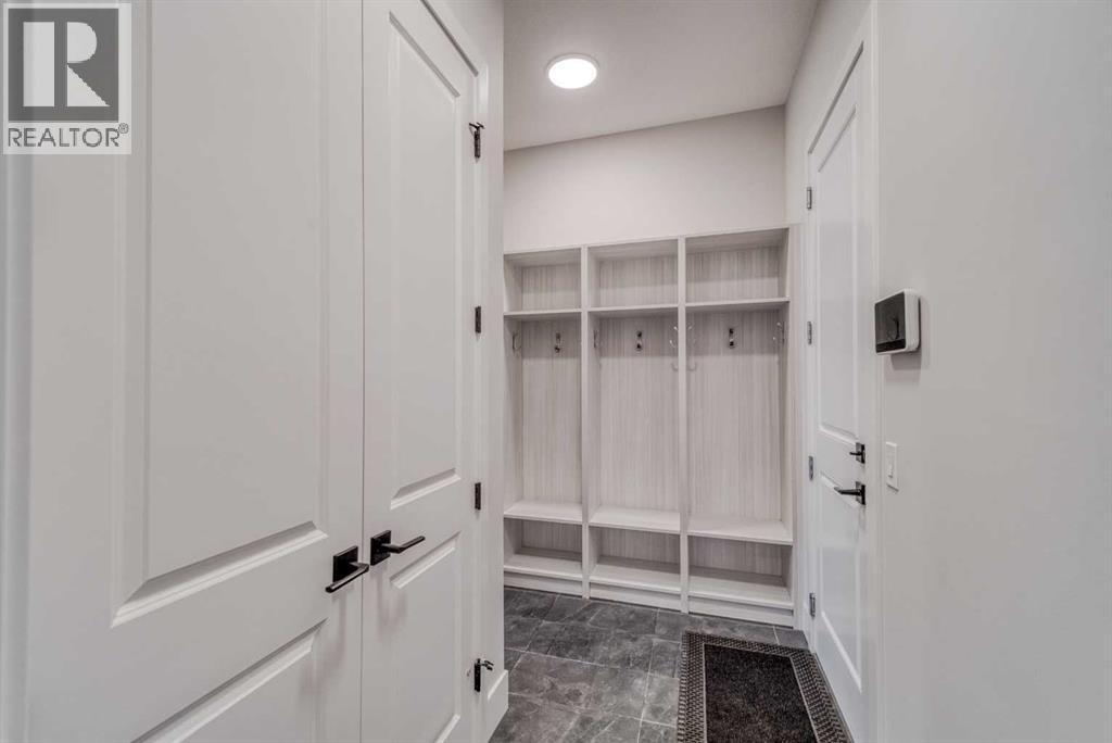 111 Aspen Summit Boulevard SW, Calgary, Alberta  T3H 6B4 - Photo 5 - A2301394