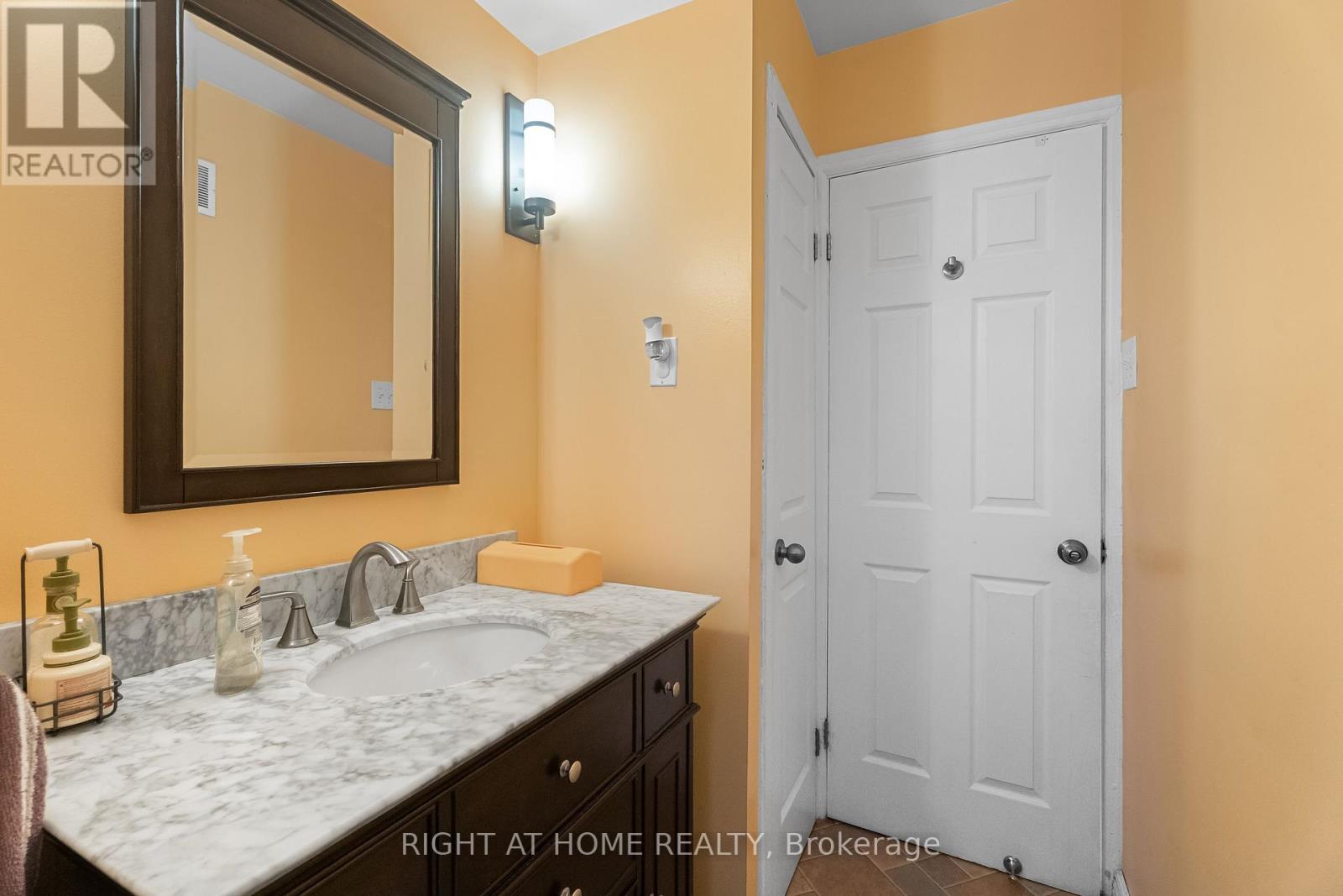 1307 Princess Street, Cornwall, Ontario  K6J 1S4 - Photo 12 - X12994142