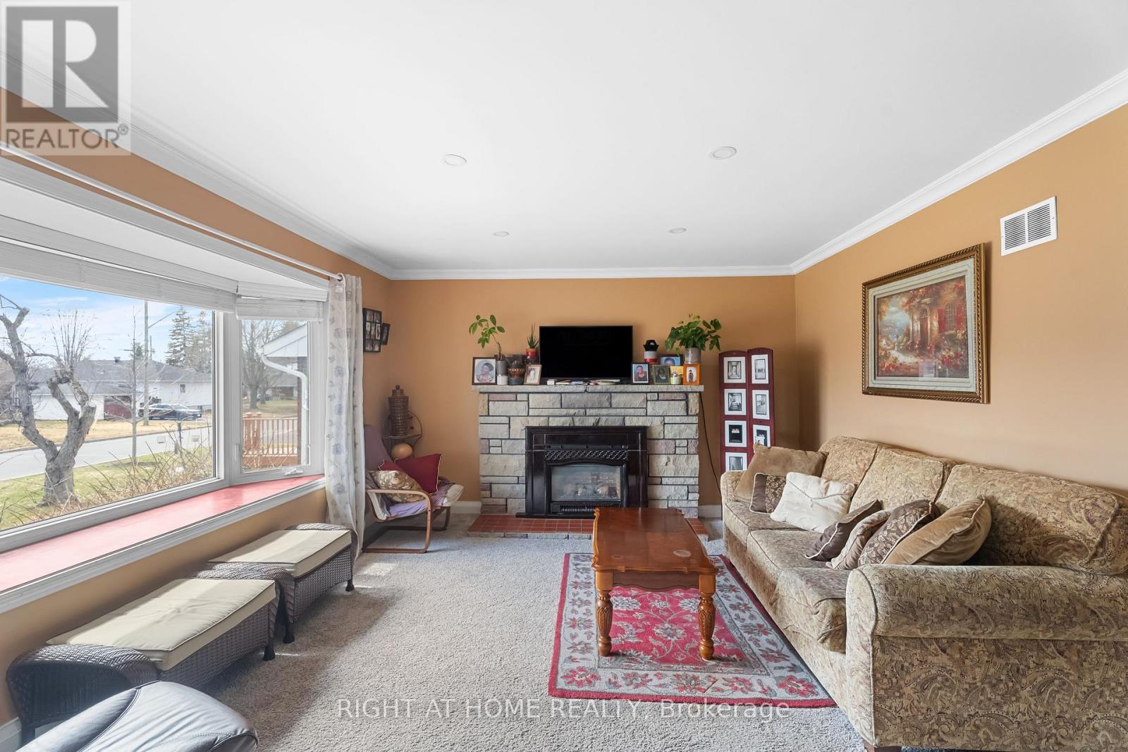 1307 Princess Street, Cornwall, Ontario  K6J 1S4 - Photo 8 - X12994142