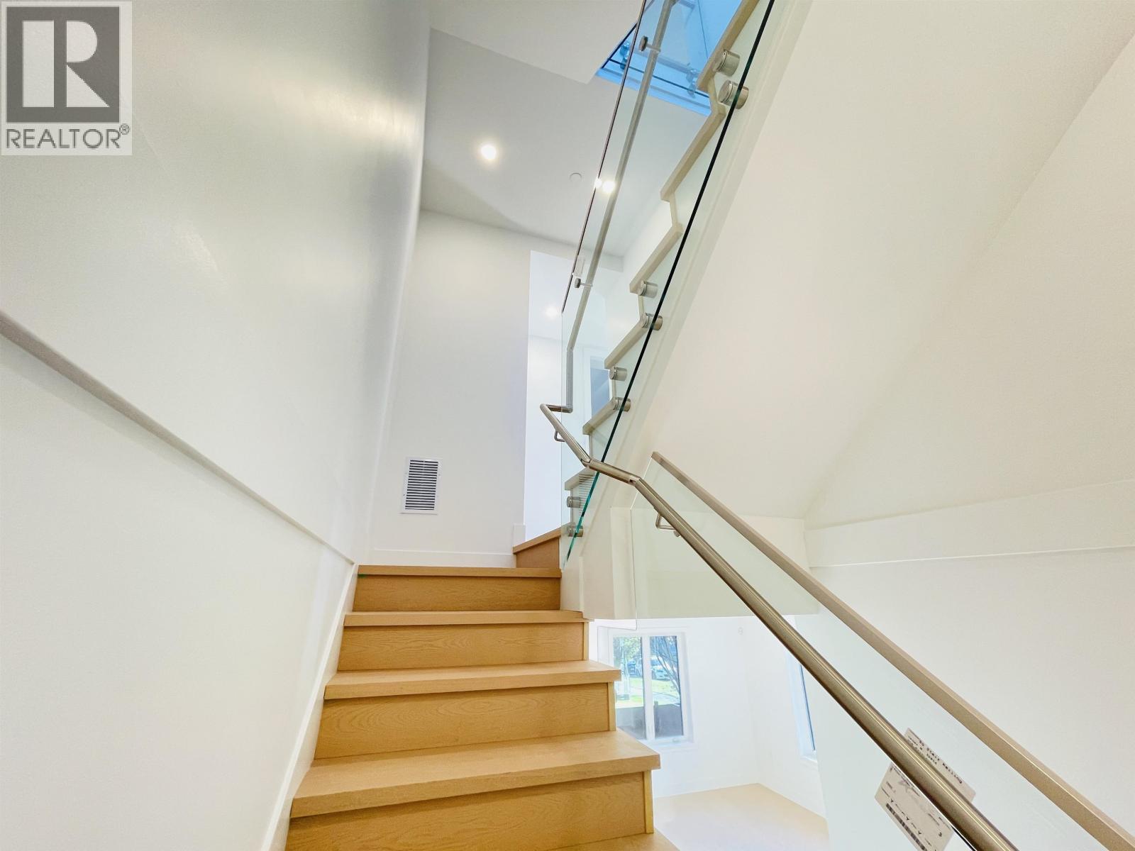 1 2452 Harrison Drive, Vancouver, British Columbia  V5P 2P8 - Photo 9 - R3104944