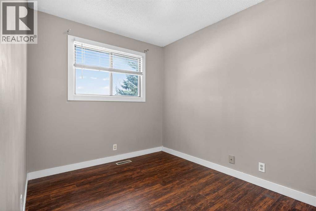 32 Fallingworth Court NE, Calgary, Alberta  T3J 1G4 - Photo 16 - A2301348