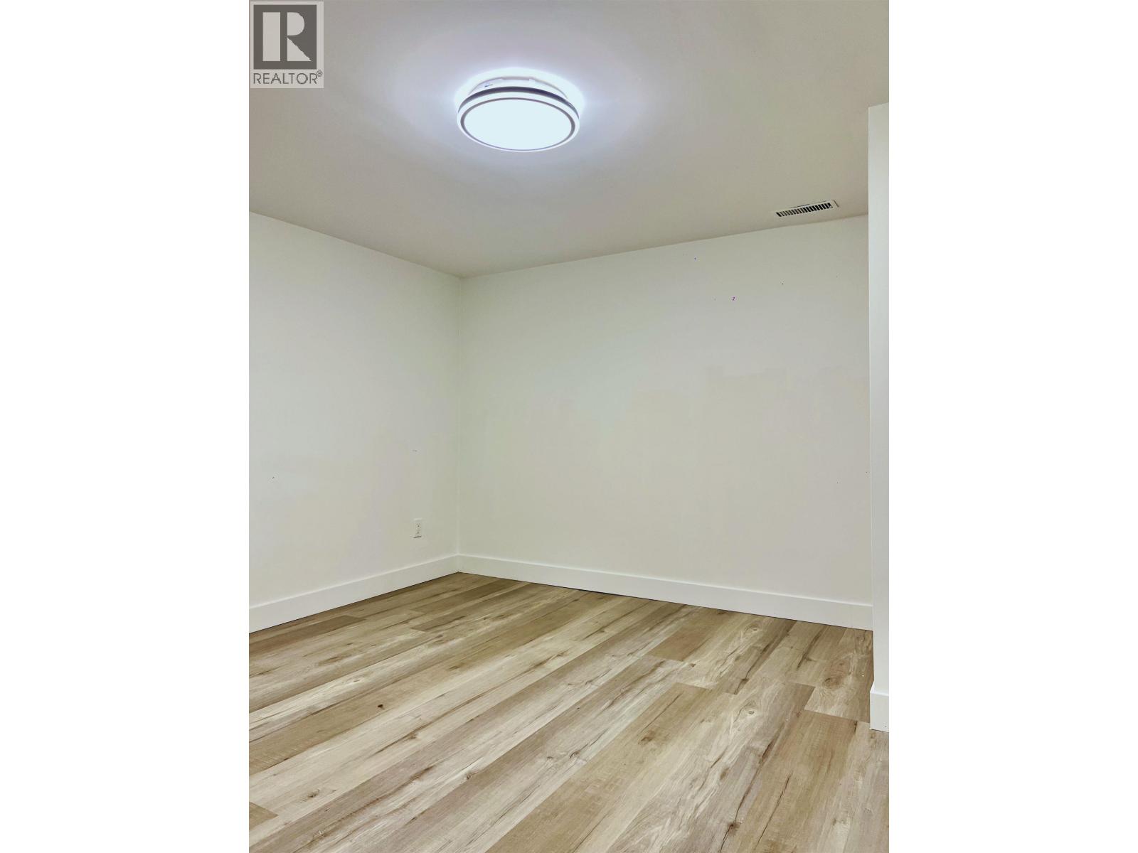 3708 Dumfries Street, Vancouver, British Columbia V5N 3S7 - Photo 29 - R3109429