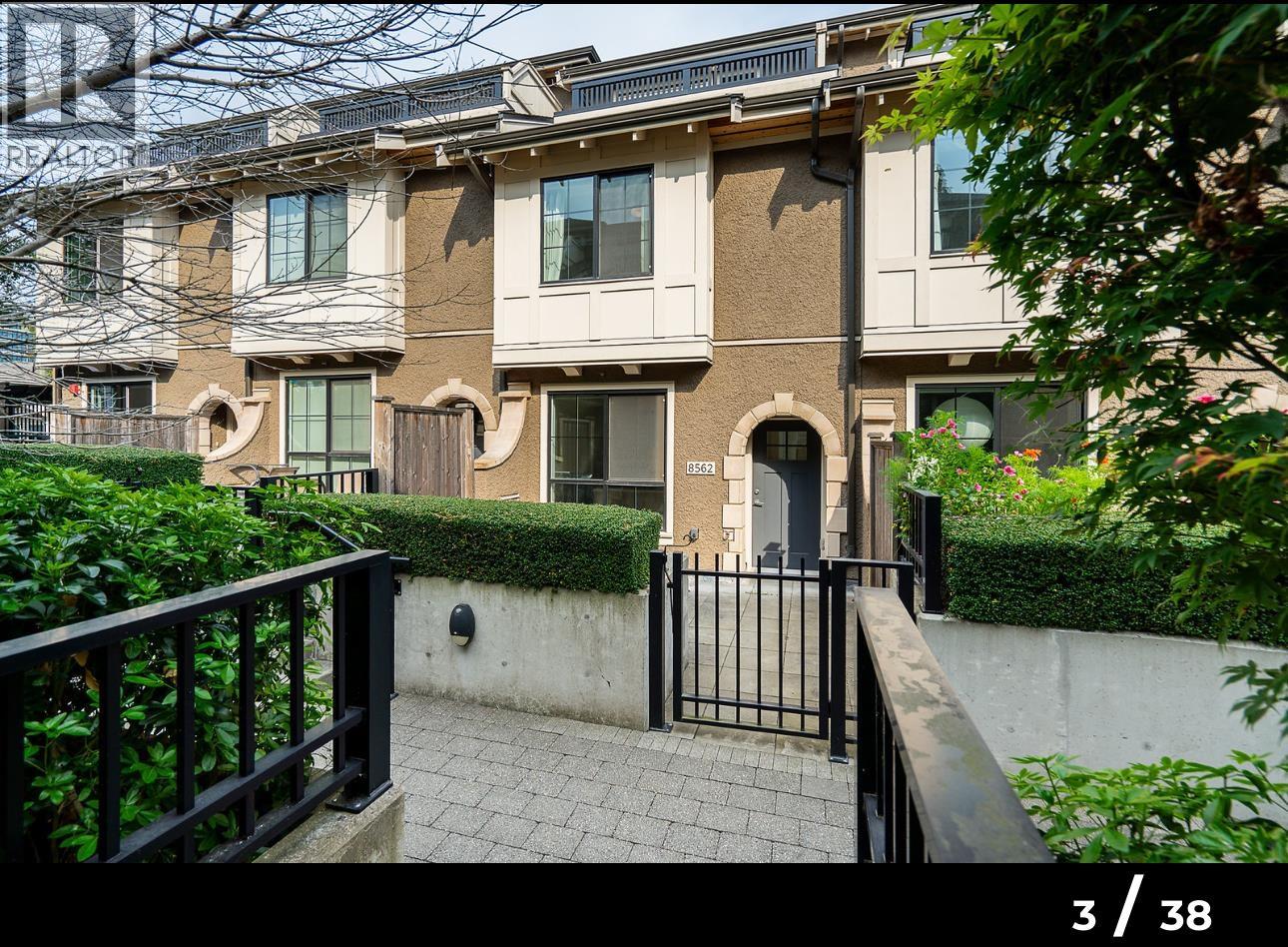 8562 Osler Street, Vancouver, British Columbia  V6P 4E4 - Photo 3 - R3110766