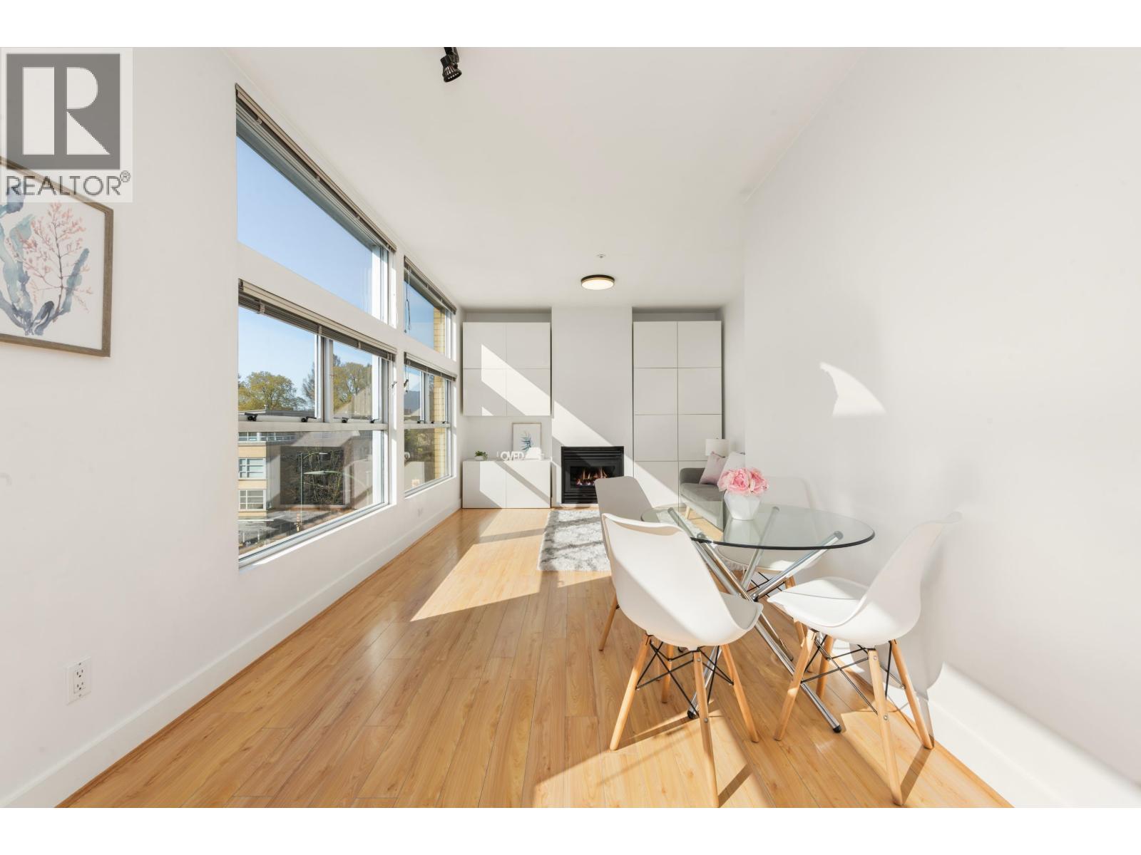 Ph2 2088 W 11th Avenue, Vancouver, British Columbia  V6J 2C9 - Photo 3 - R3110344